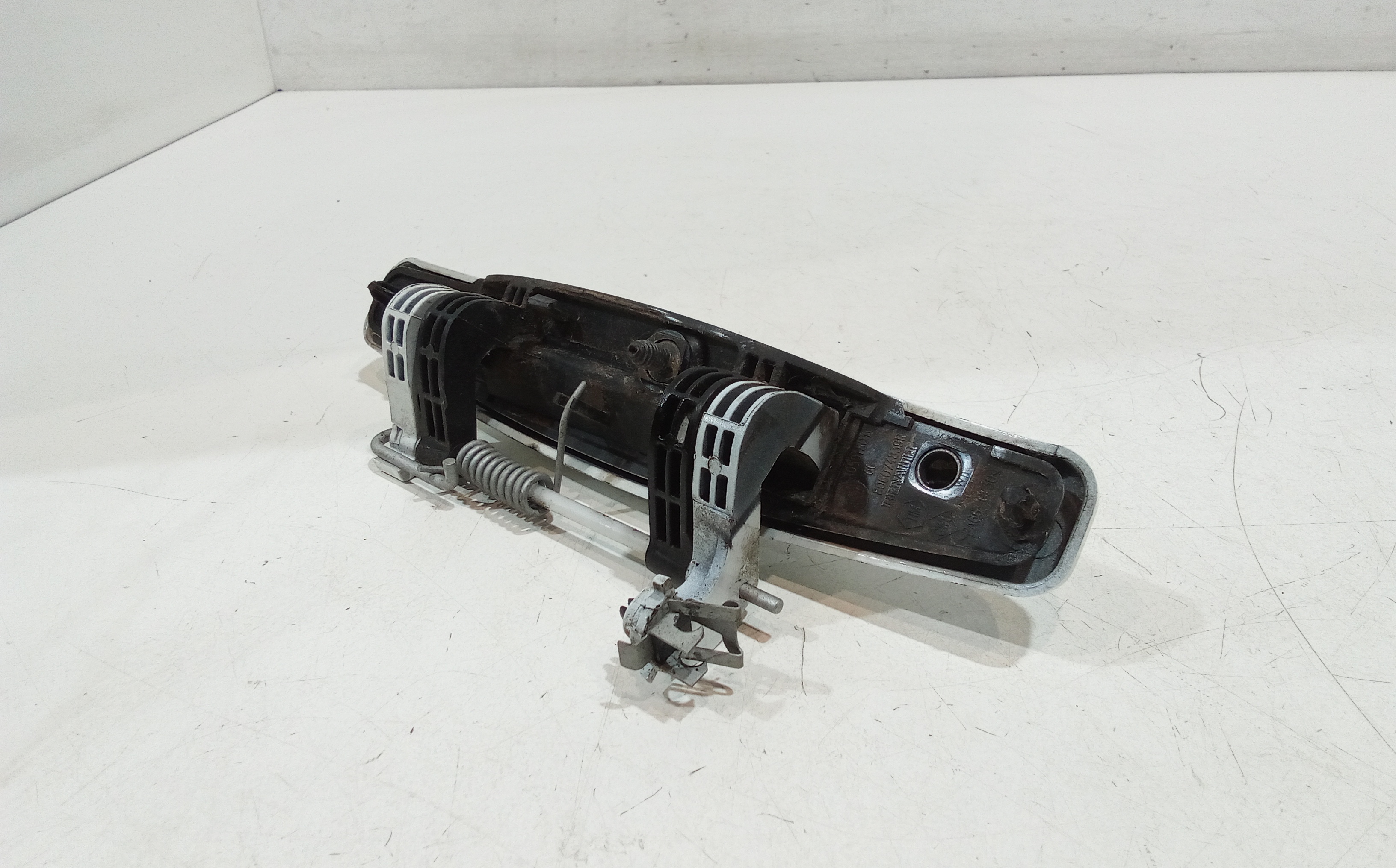 Maniglia esterna Posteriore Sinistra per Dacia Duster 1 Serie (2010 - In produzione)