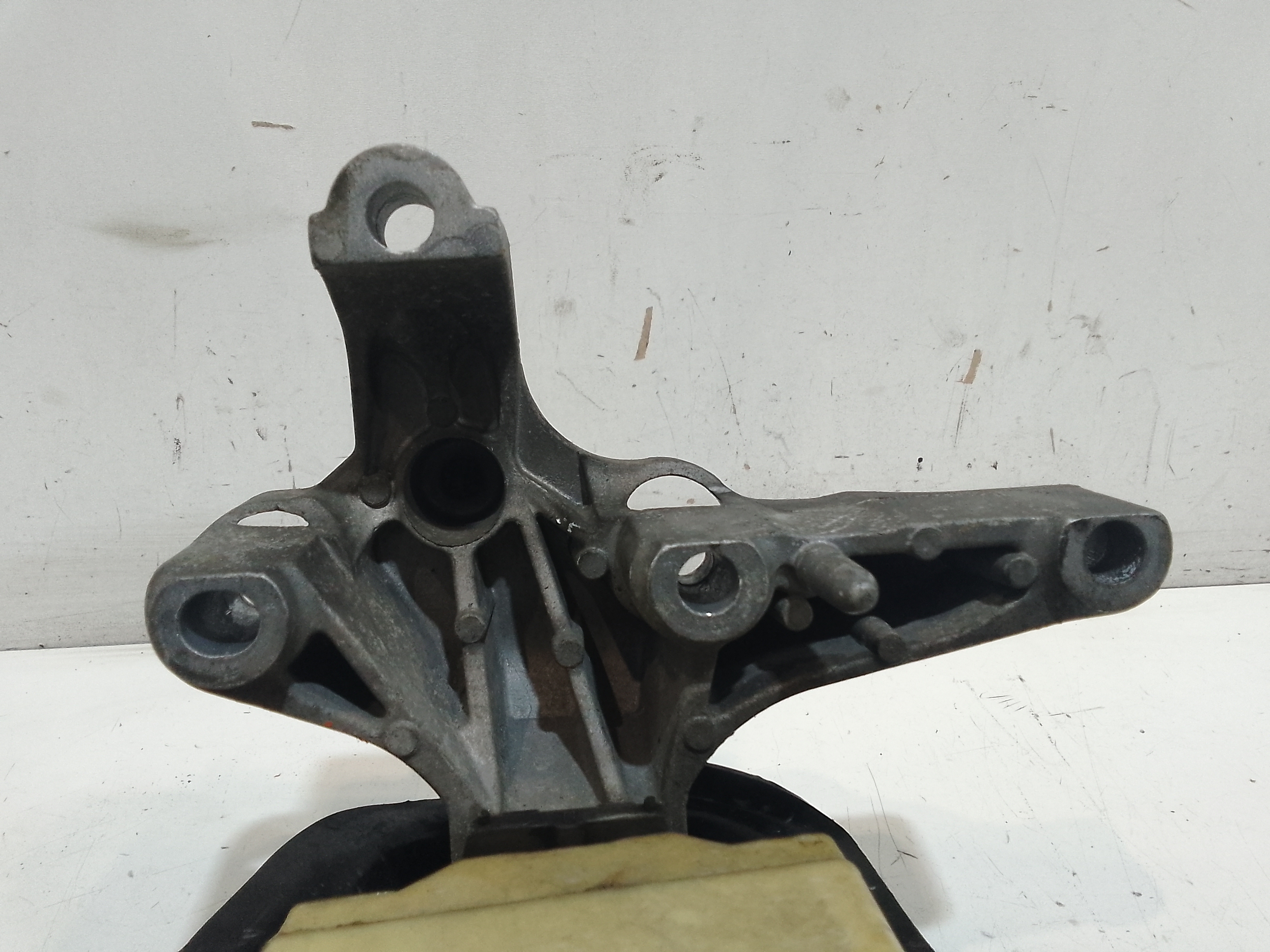 Supporto motore per Dacia Duster 1 Serie (2010 - In produzione)