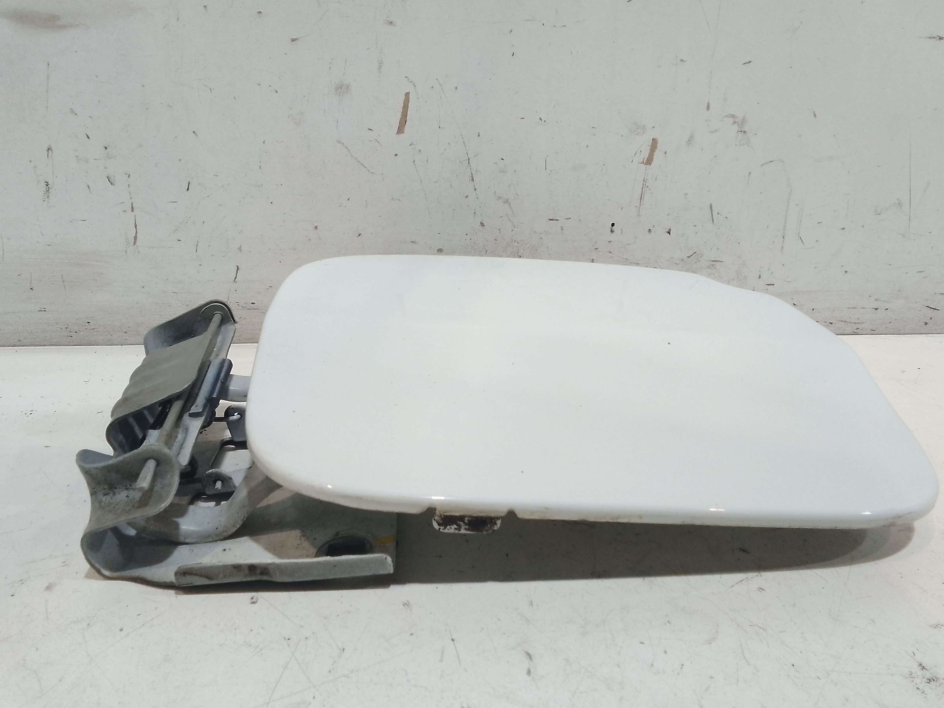 Sportellino Carburante per Dacia Duster 1 Serie (2010 - In produzione)