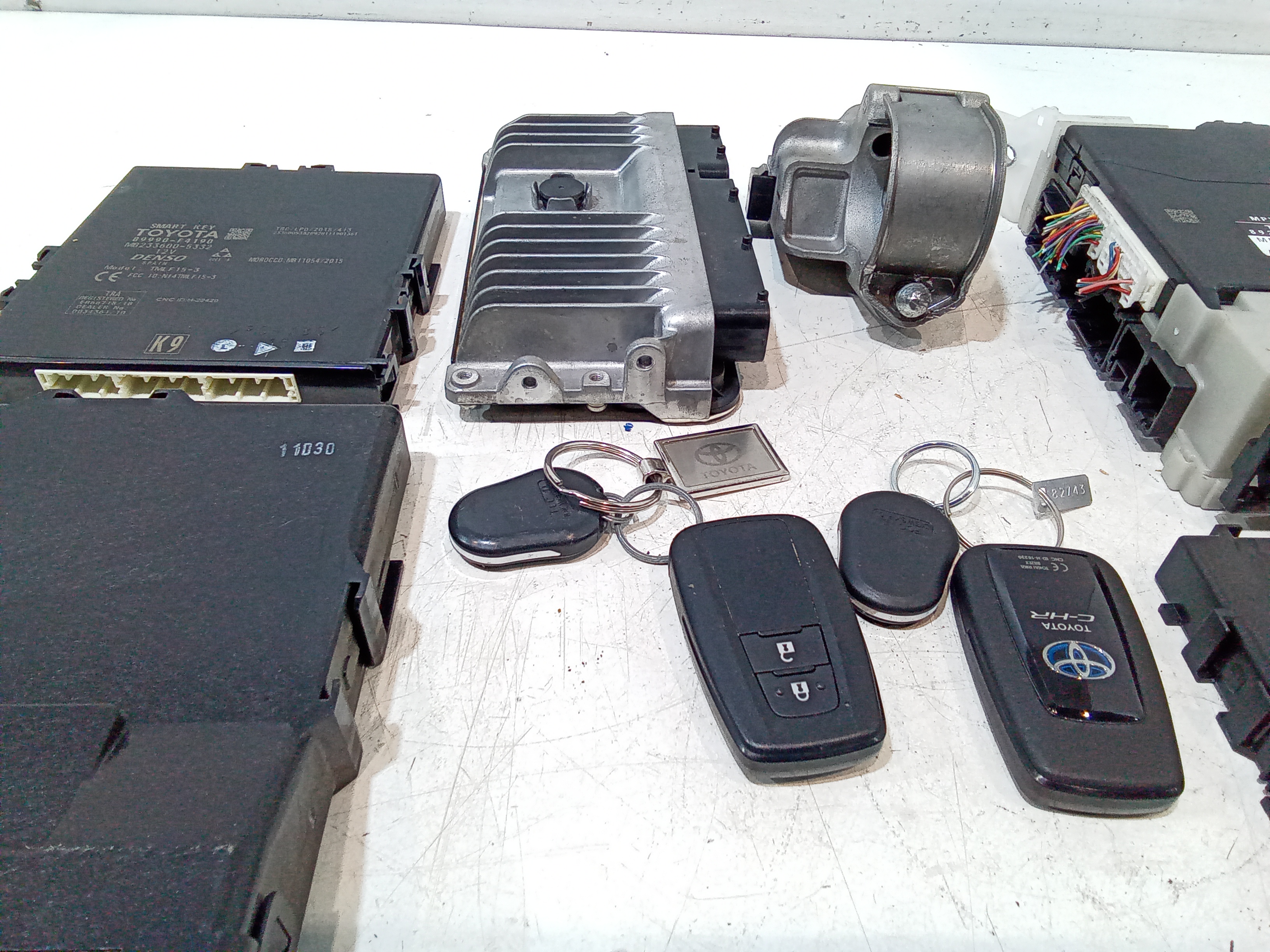 Kit accensione per Toyota C-hr Ibrida (16>) (2016 - In produzione)