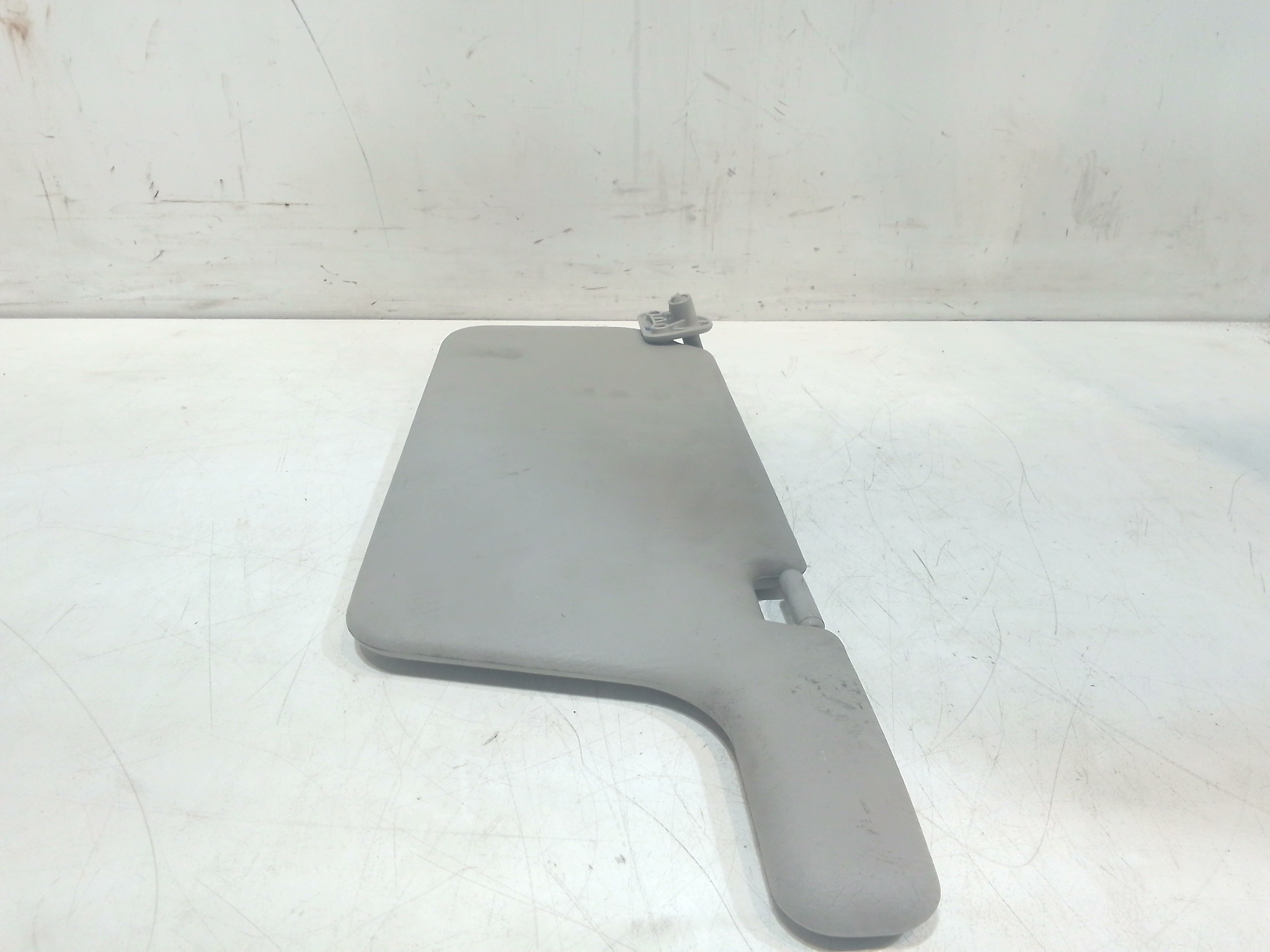 Parasole aletta anteriore Lato Guida per Nissan Primera Berlina 2 Serie (1995 - 2002)