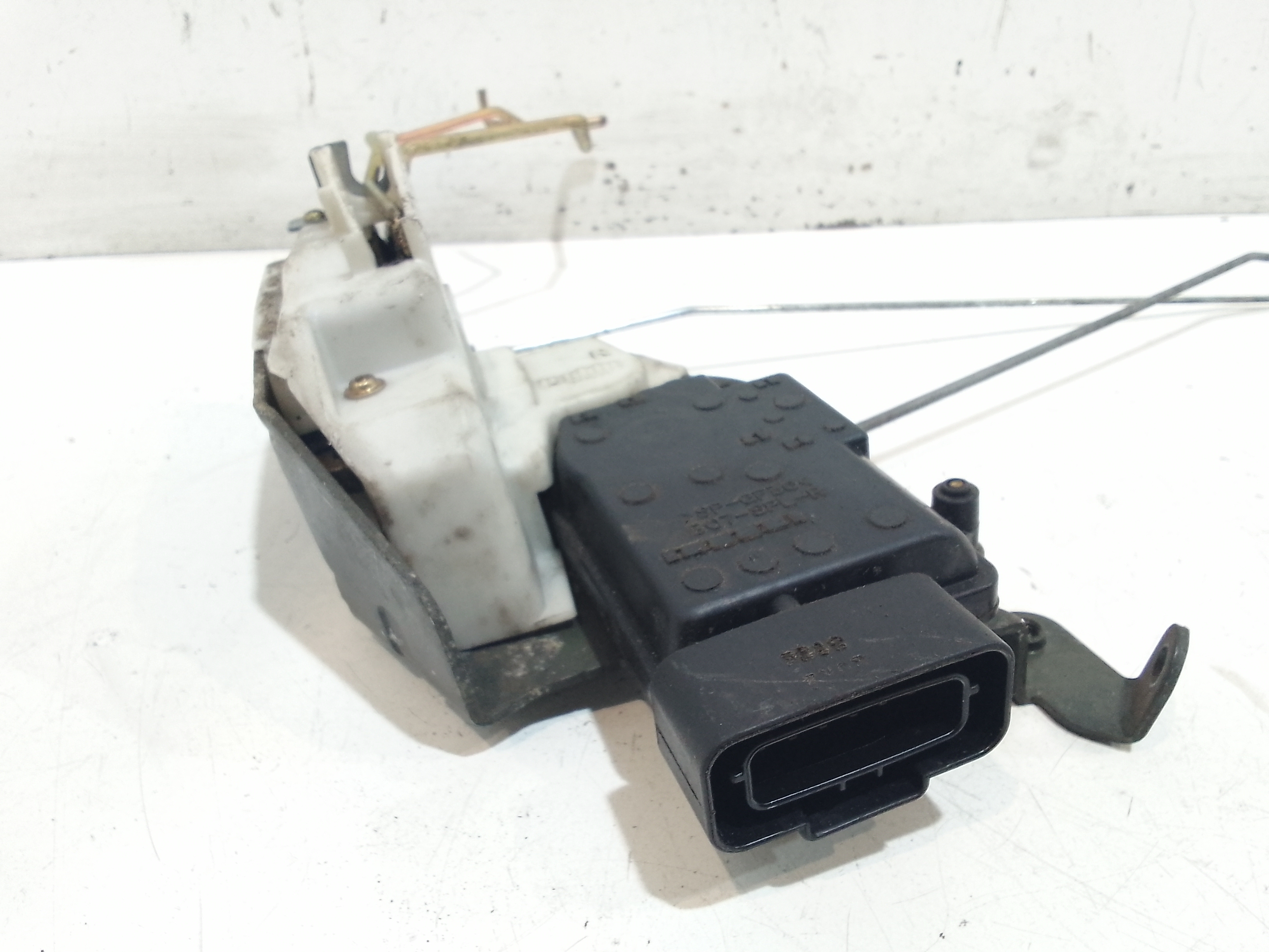 Serratura Anteriore Destra per Suzuki Ignis 2 Serie (2003 - 2009)