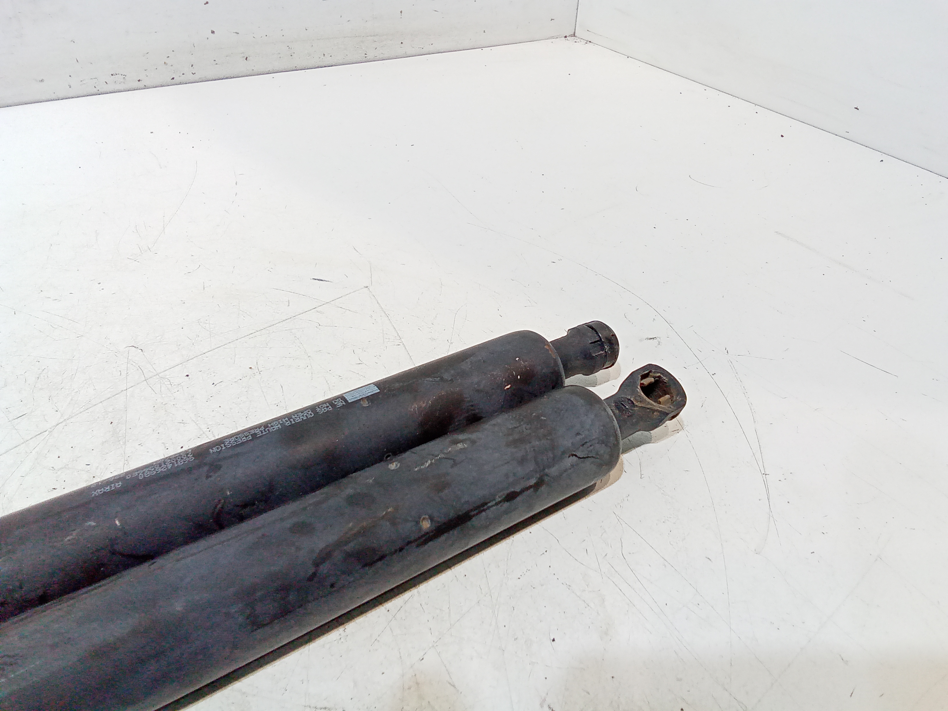 Pistoncini cofano Post. per Peugeot Partner 3 Serie (2008 - In produzione)