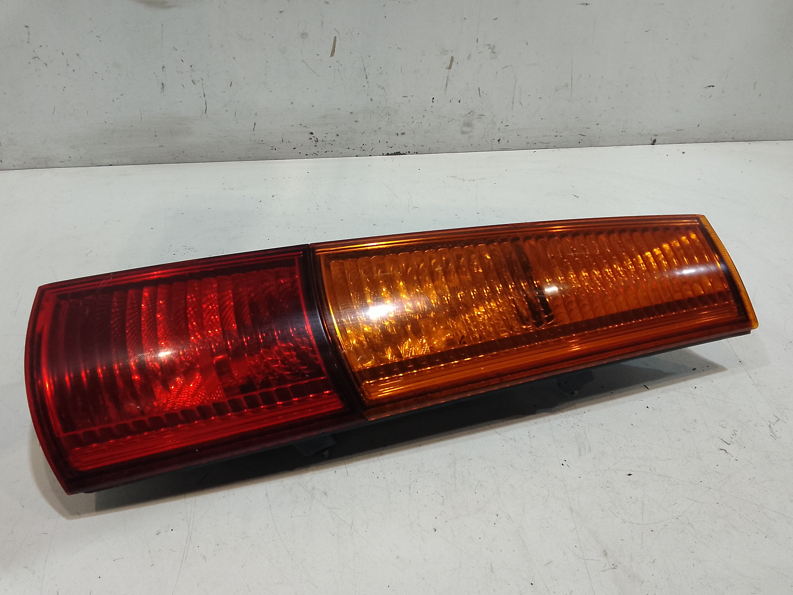 Stop fanale posteriore Destro Passeggero per Suzuki Ignis 2 Serie (2003 - 2009)