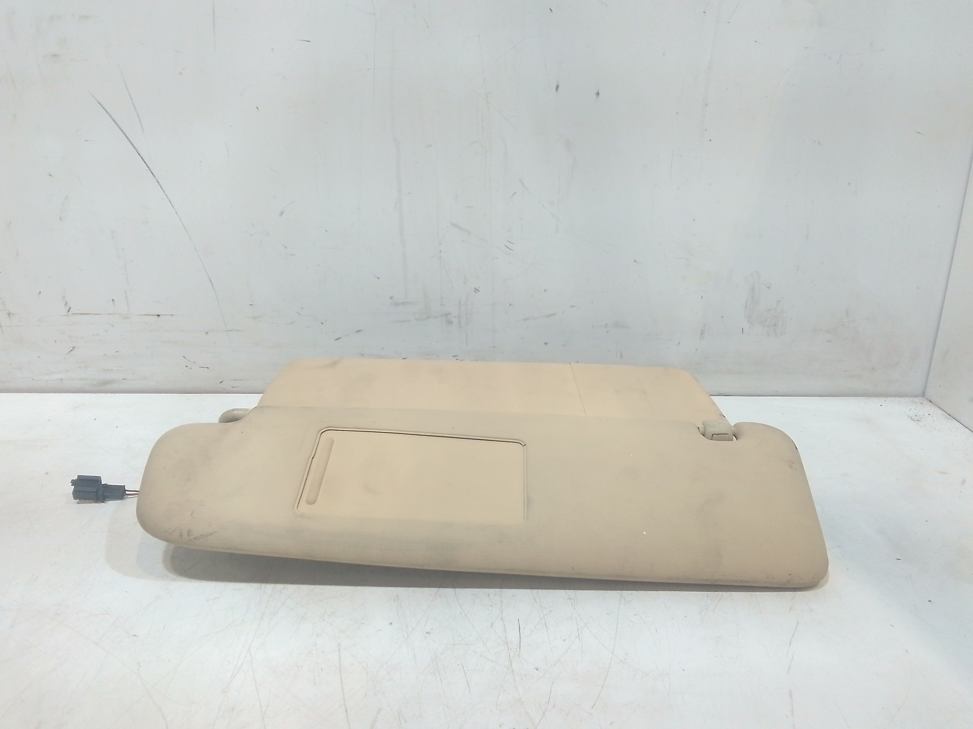 Parasole aletta anteriore Lato Guida per Volkswagen Touareg 1 Serie (2002 - 2006)