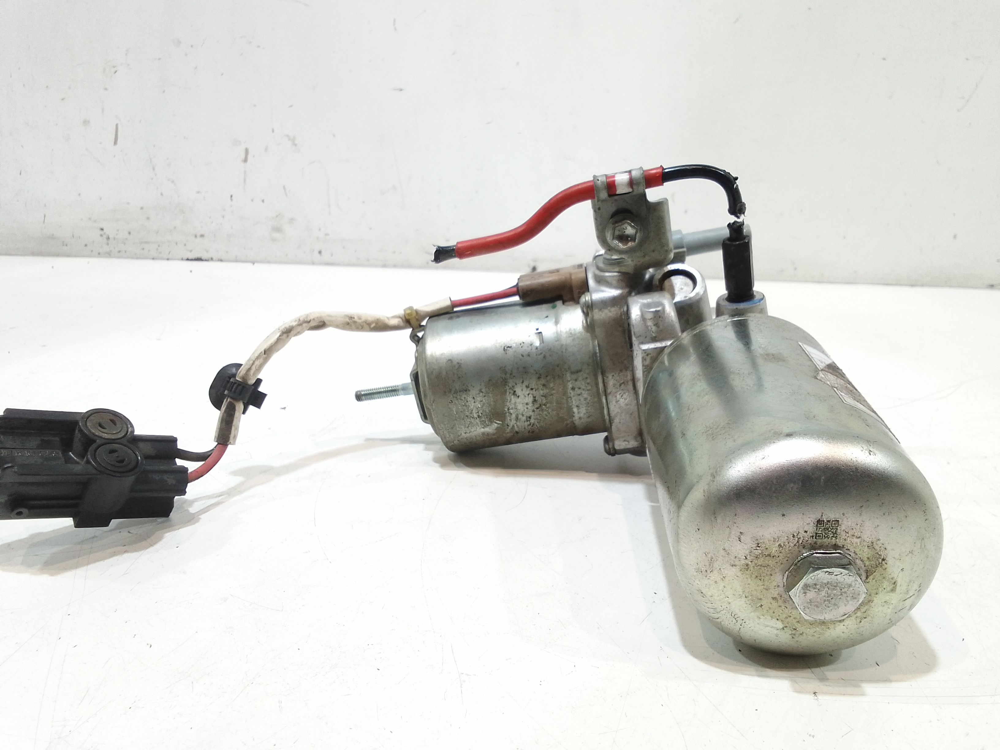 ABS pompa montaggio supplementare per Toyota C-hr Ibrida (16>) (2016 - In produzione)