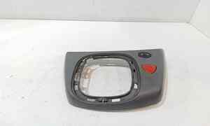 Pulsante luci di emergenza per Renault Megane Ll Serie (02>06) (2002 - 2006)