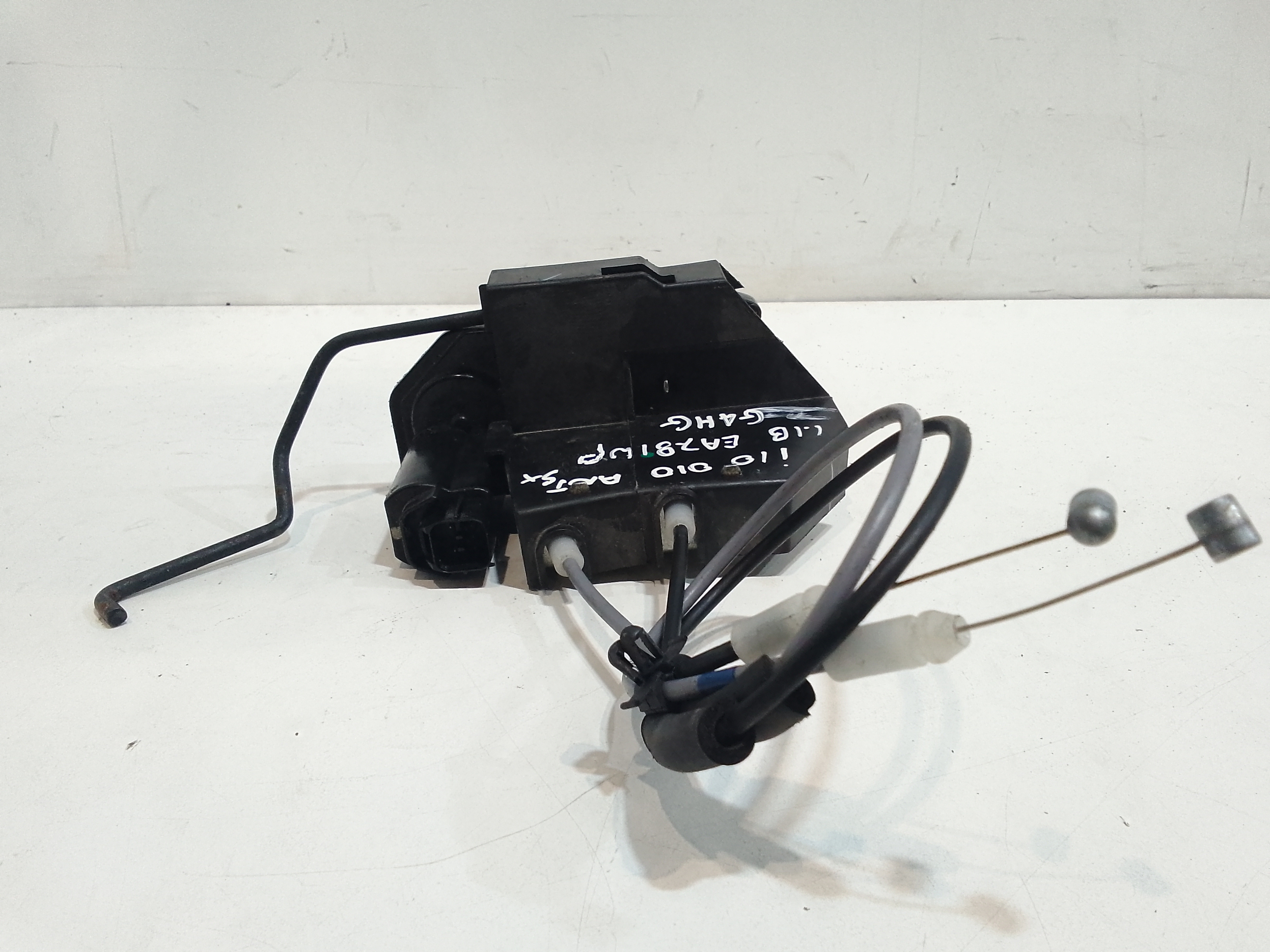 Serratura Anteriore Sinistra per Hyundai I10 1 Serie (2007 - 2011)