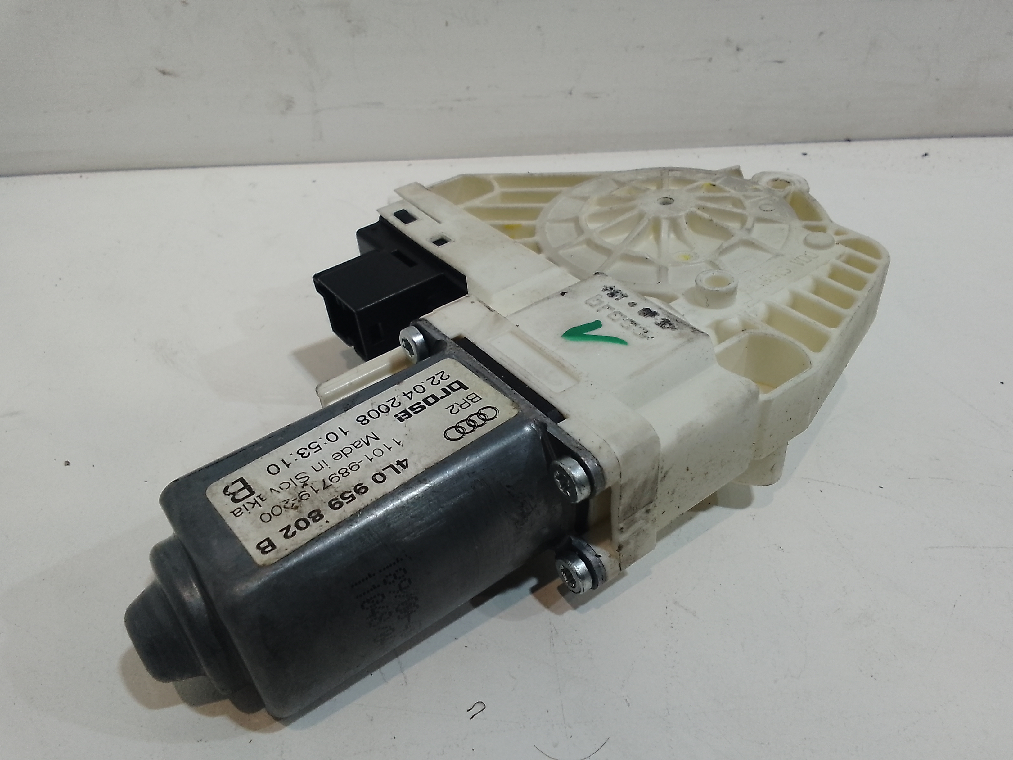 Motorino Alzavetro anteriore destra per Audi Q7 Serie (4lb) (05>15) (2005 - 2015)