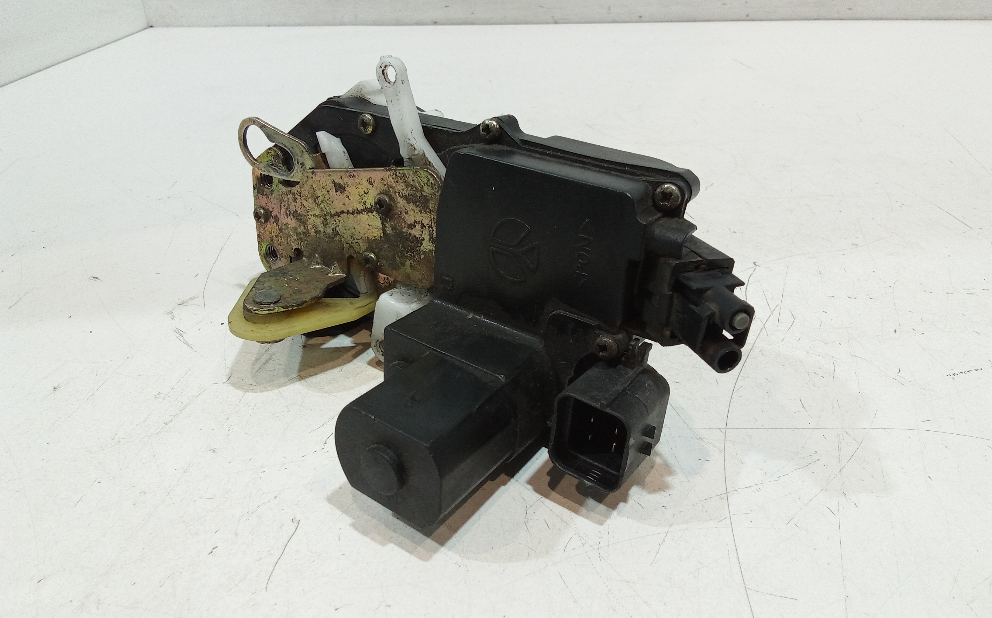 Serratura Anteriore Sinistra per Rover Serie 200 1 Serie (1995 - 1999)