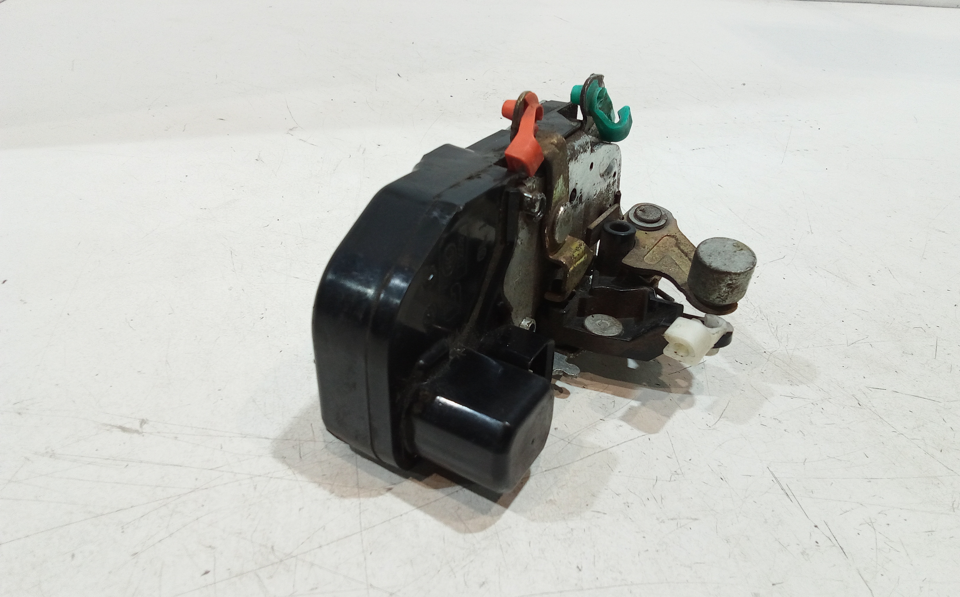 Serratura Anteriore Sinistra per Chrysler Voyager 4 Serie (2004 - 2008)