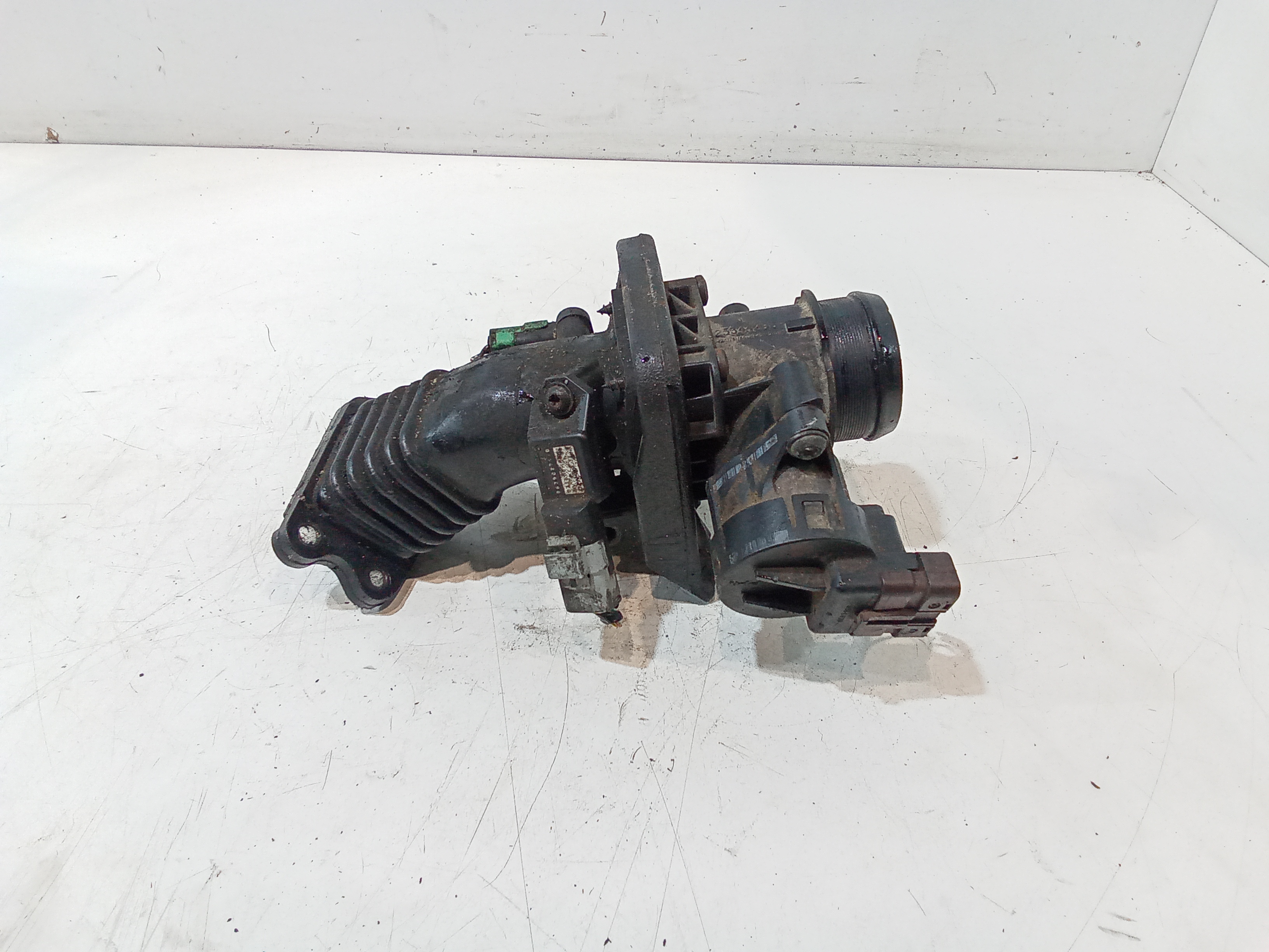 Corpo Farfallato per Ford Focus Berlina 3 Serie (2004 - 2008)