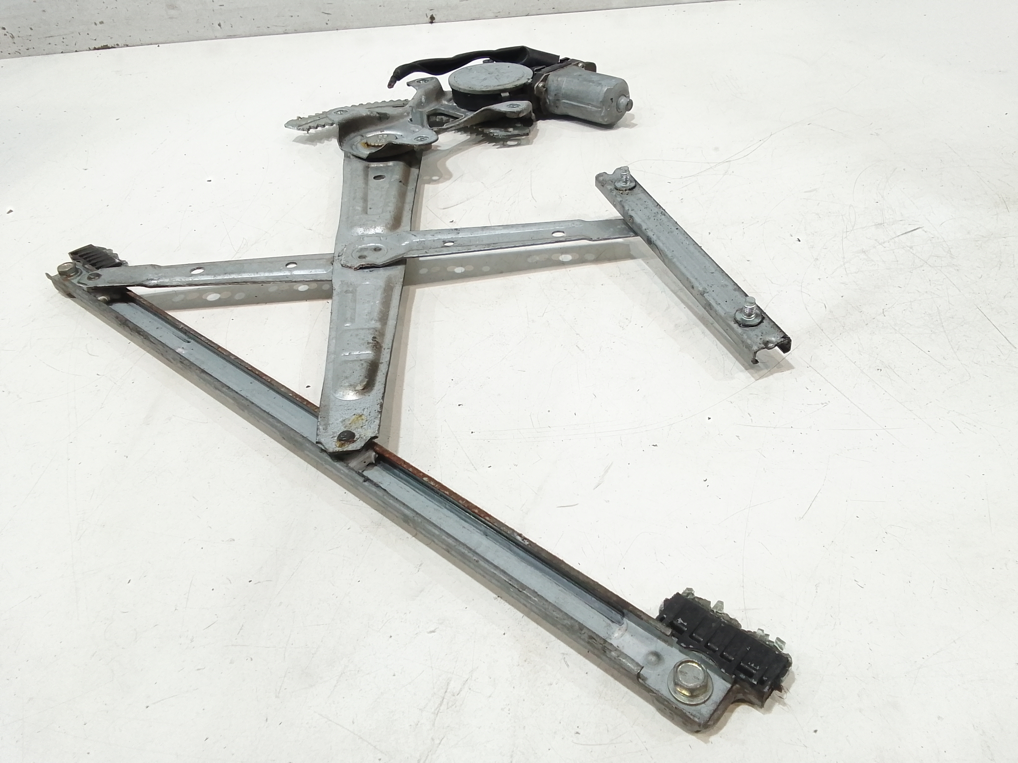 Cremagliera anteriore destra passeggero per Daihatsu Sirion 2 Serie (2005 - In produzione)