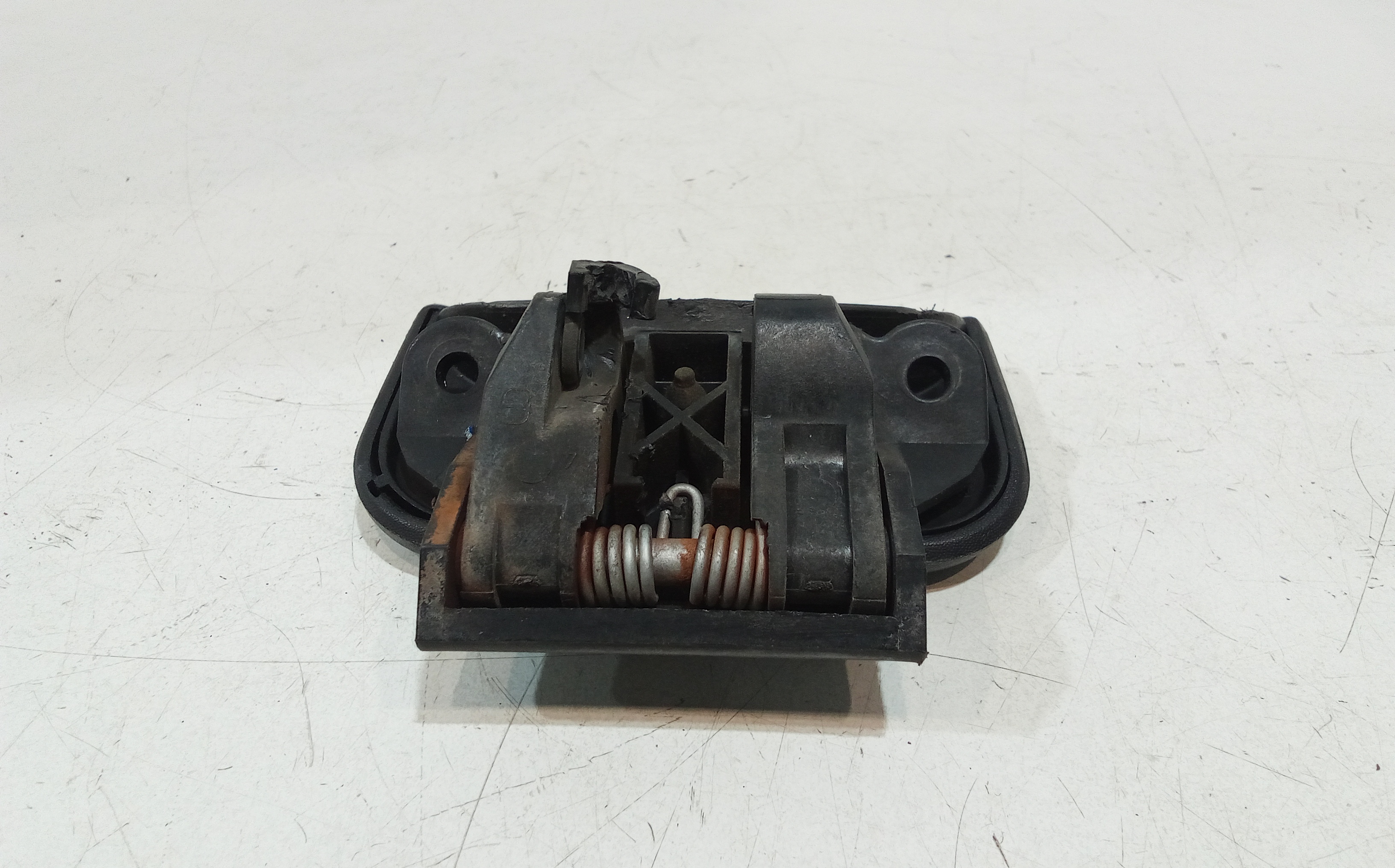 Maniglia esterna Anteriore Sinistra per Peugeot 106 2 Serie (1996 - In produzione)