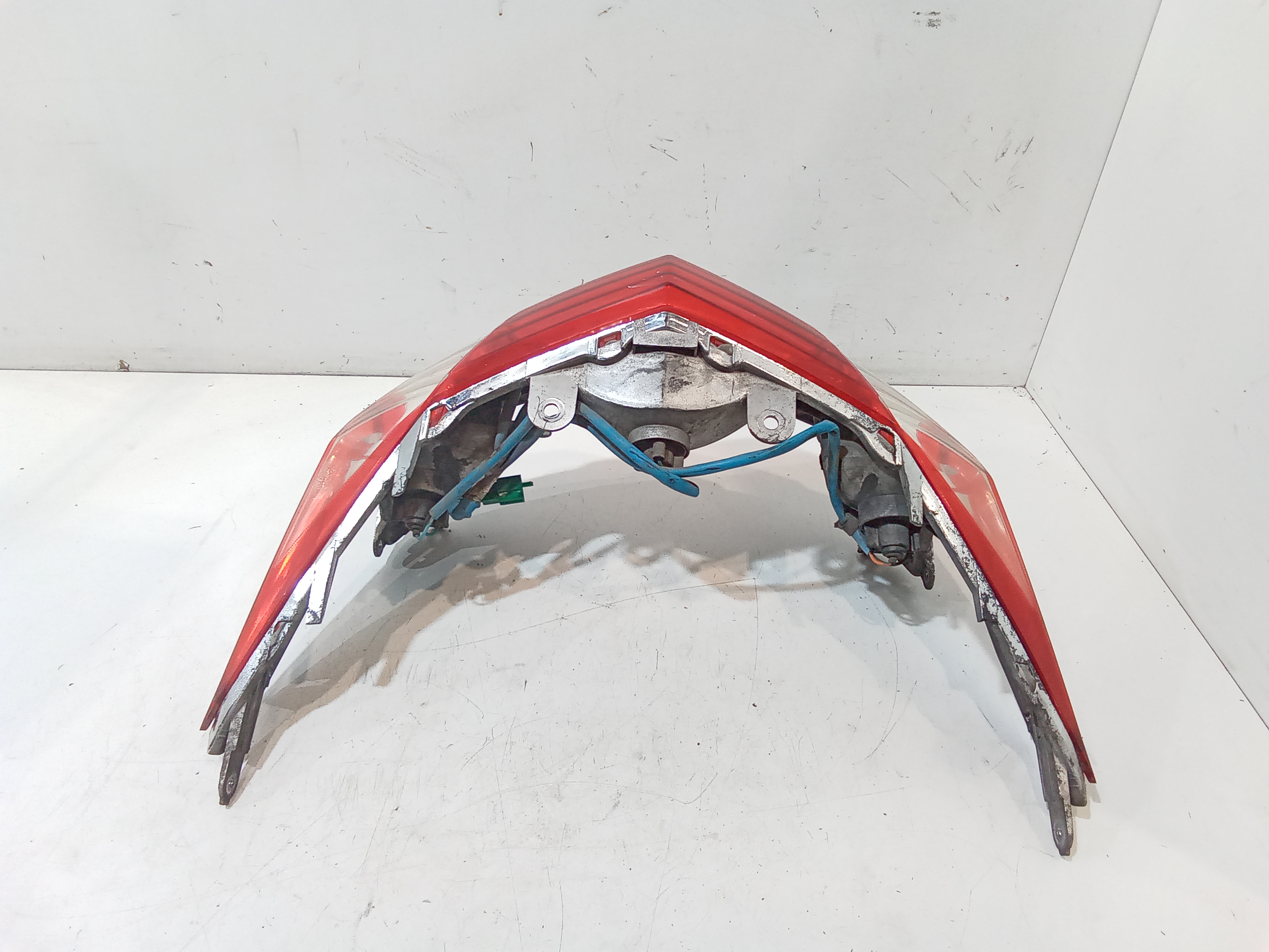 Stop posteriore per Kymco Downtown 200cc (2008 - >)