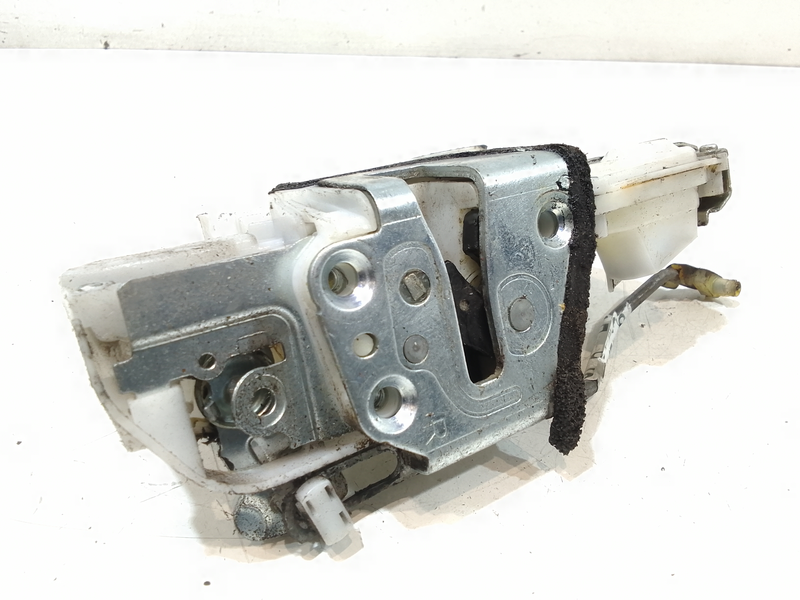 Serratura Anteriore Destra per Fiat Sedici 1 Serie (2006 - 2009)