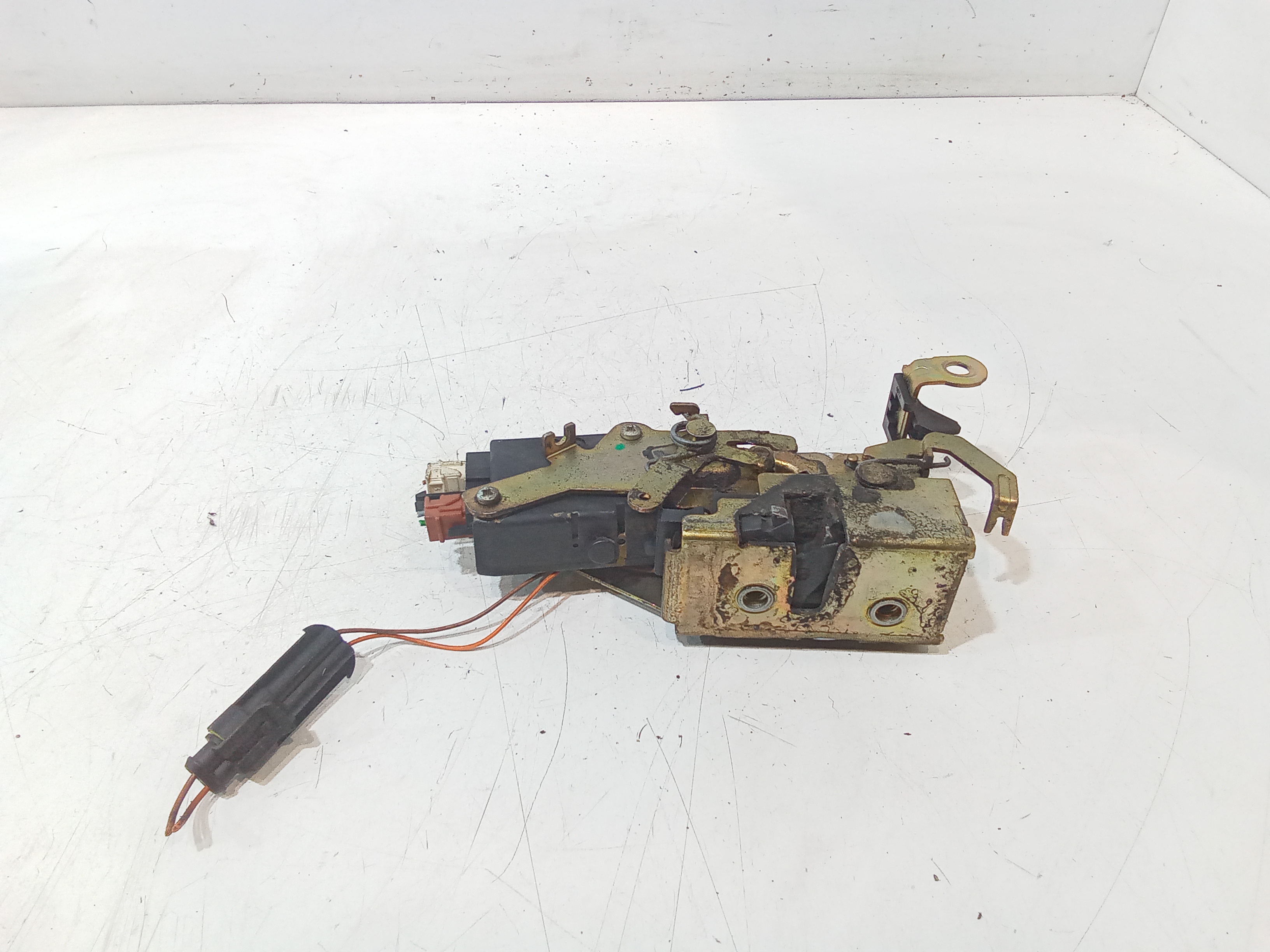 Serratura Anteriore Destra per Smart Fortwo Coup 1 Serie (1998 - 2003)