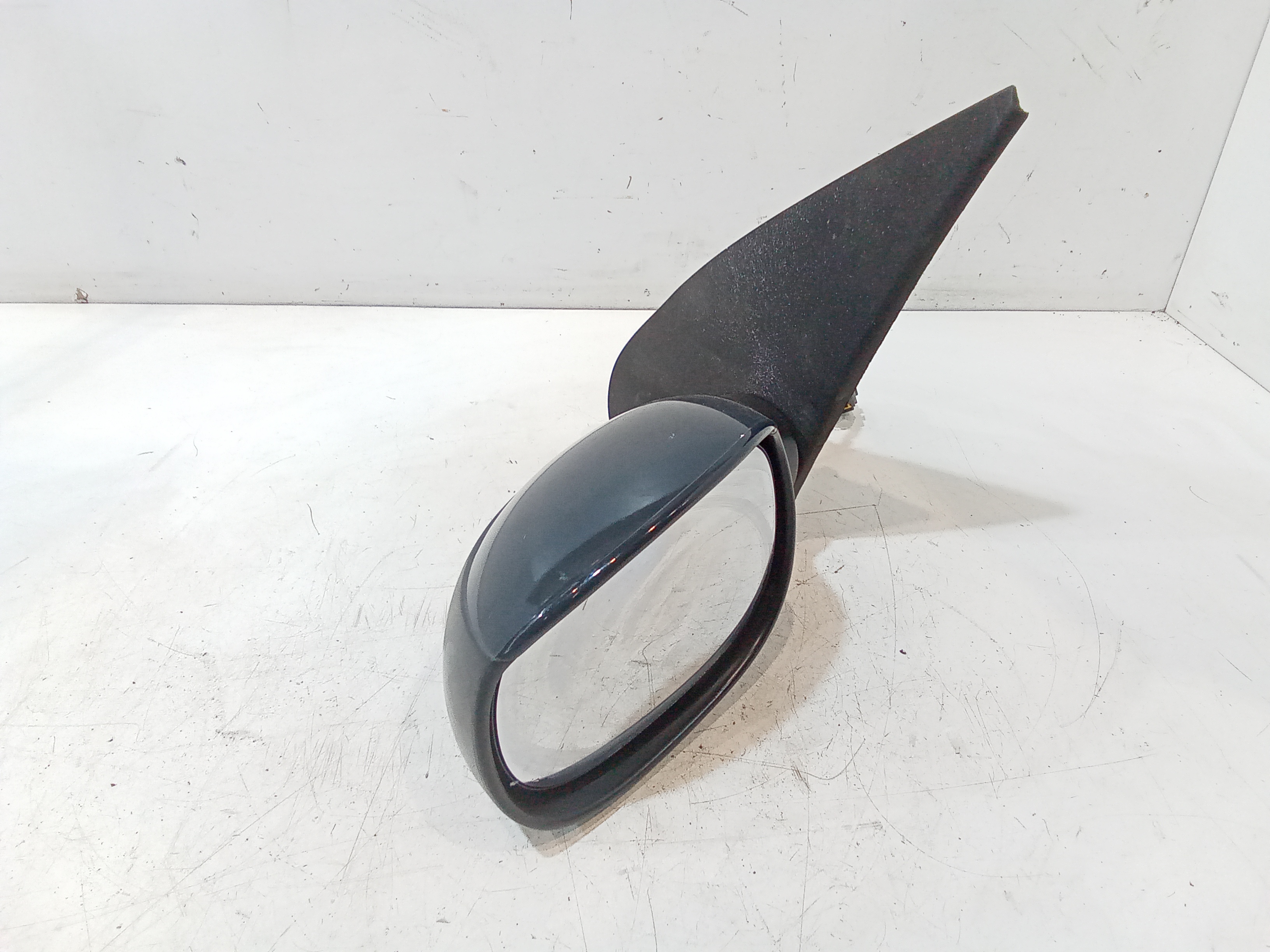 Specchietto Retrovisore Sinistro per Peugeot 206 Plus Berlina (2009 - In produzione)