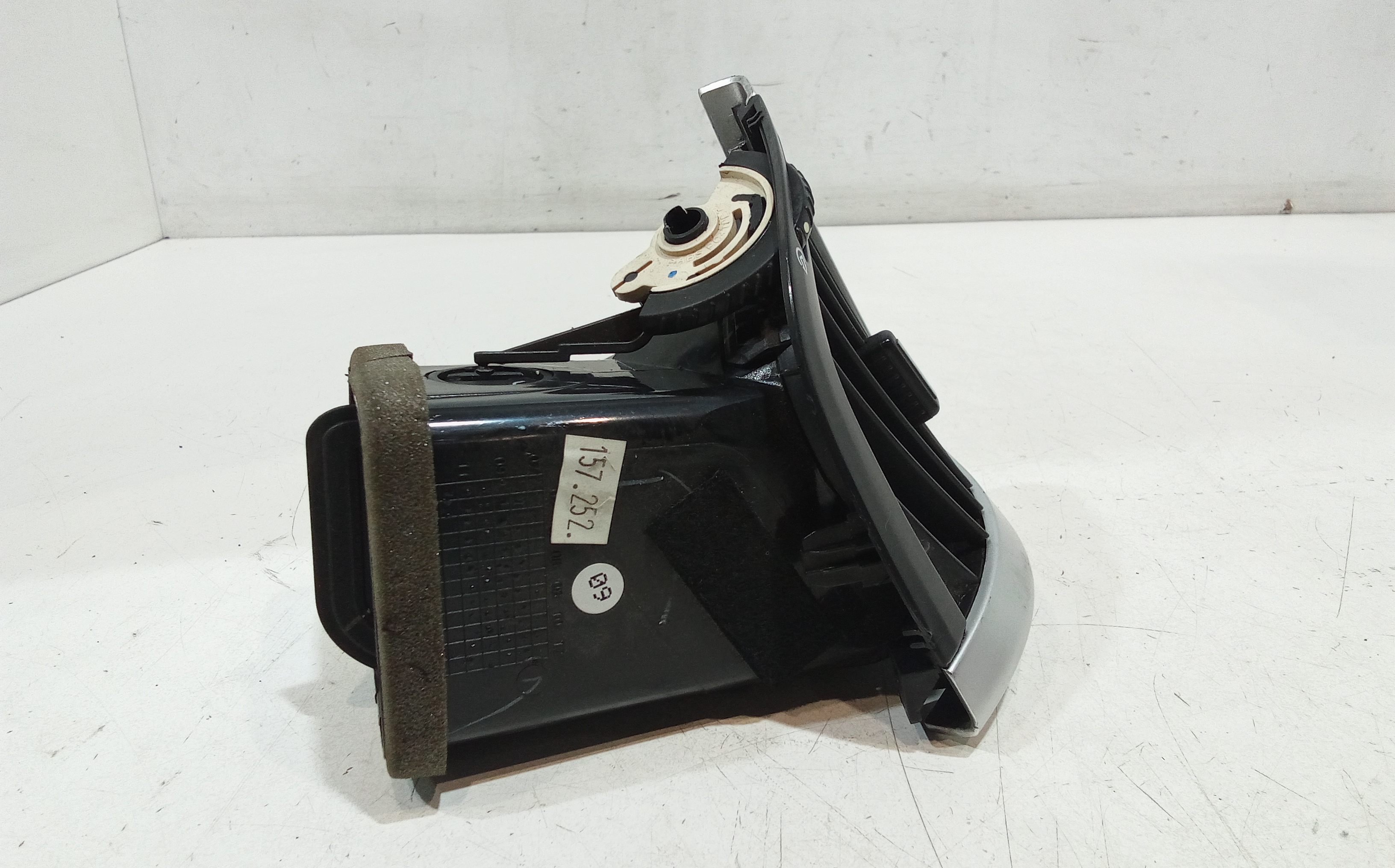 Bocchetta aria cruscotto lato guida per Peugeot 206 Plus Berlina (2009 - In produzione)