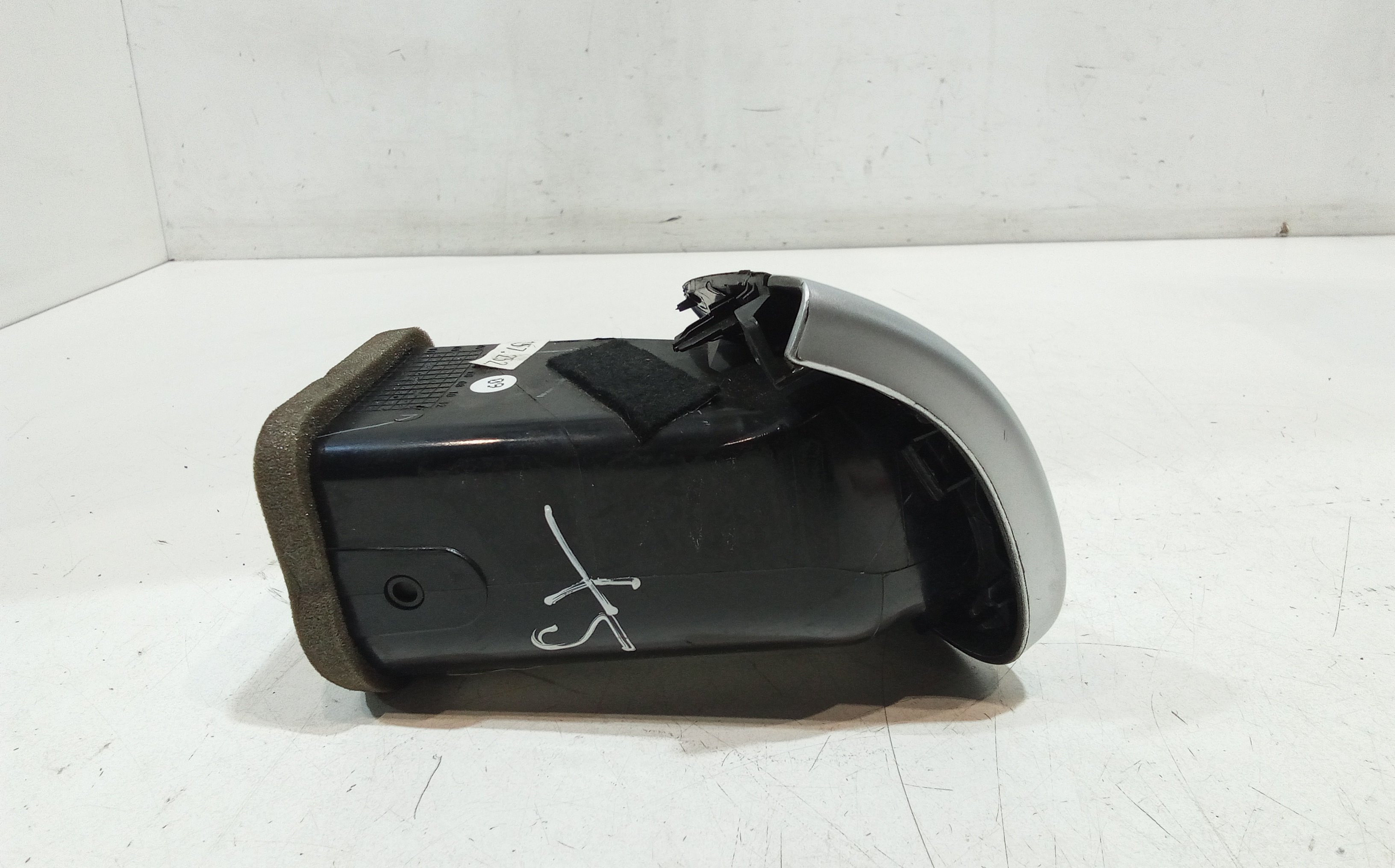 Bocchetta aria cruscotto lato guida per Peugeot 206 Plus Berlina (2009 - In produzione)