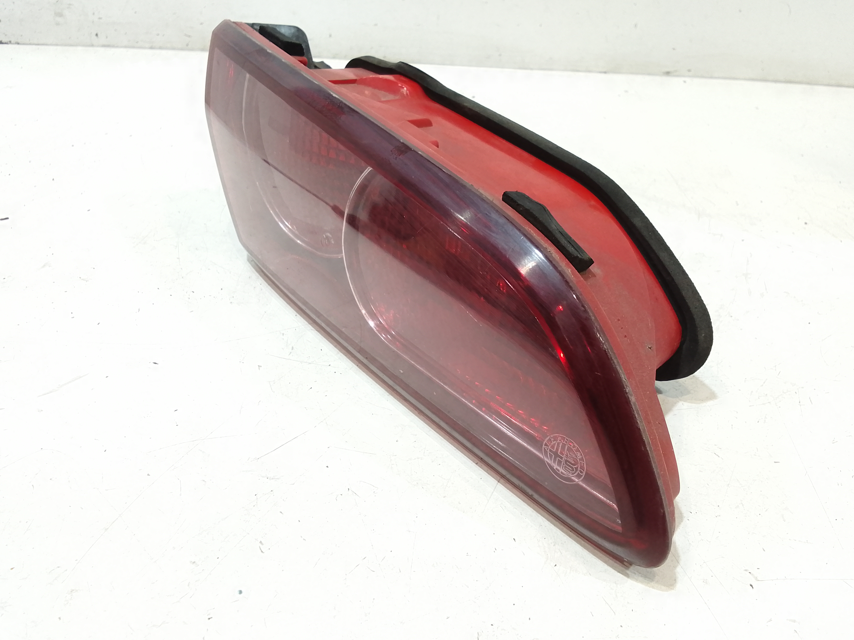 Stop Posteriore Sinistro Integrato nel Portello per Alfa Romeo 159 Berlina Serie (939_) (05>11) (2005 - 2011)