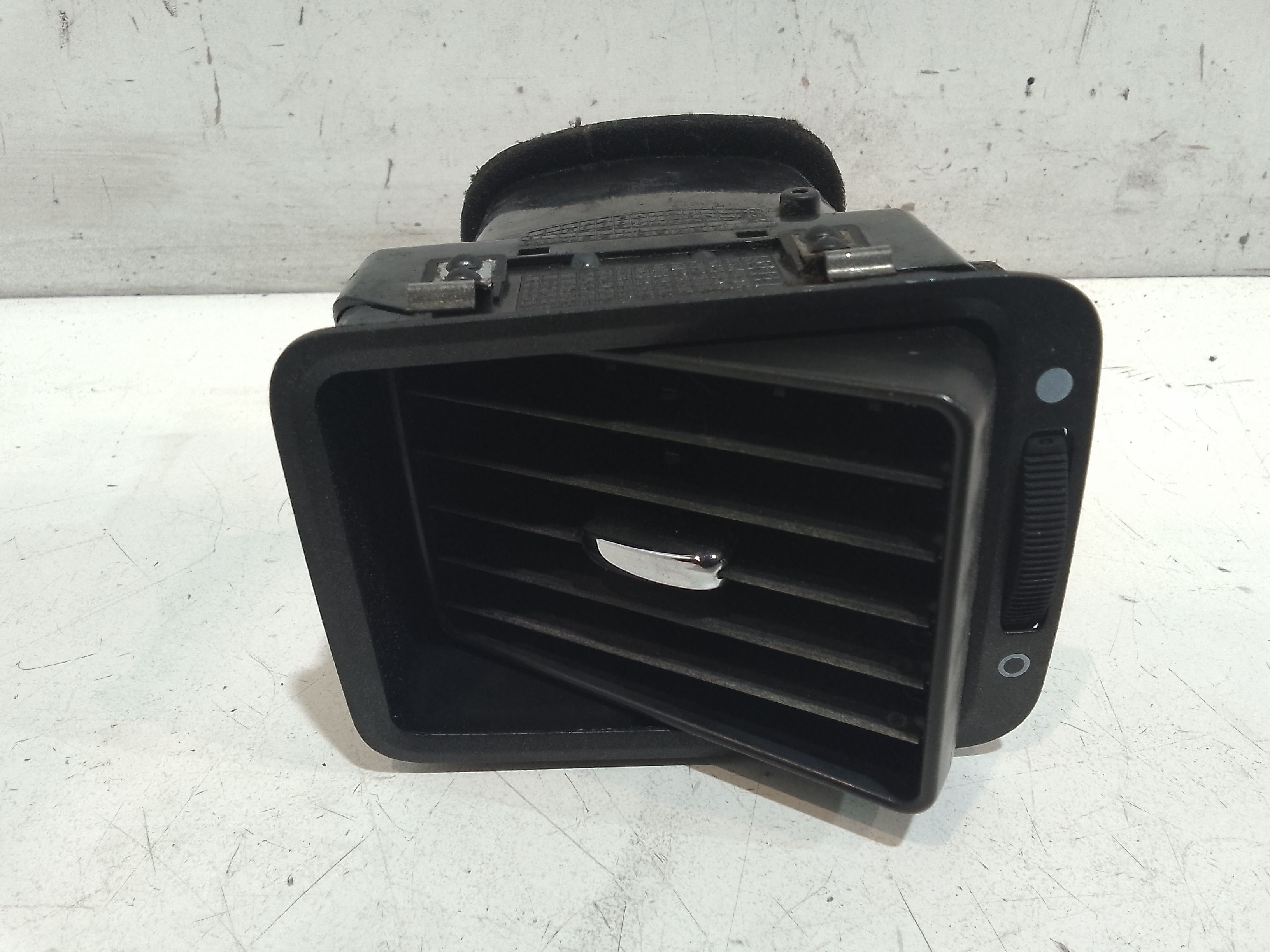 Bocchetta aria cruscotto lato passeggero per Lancia Musa 1 Serie (2004 - 2007)