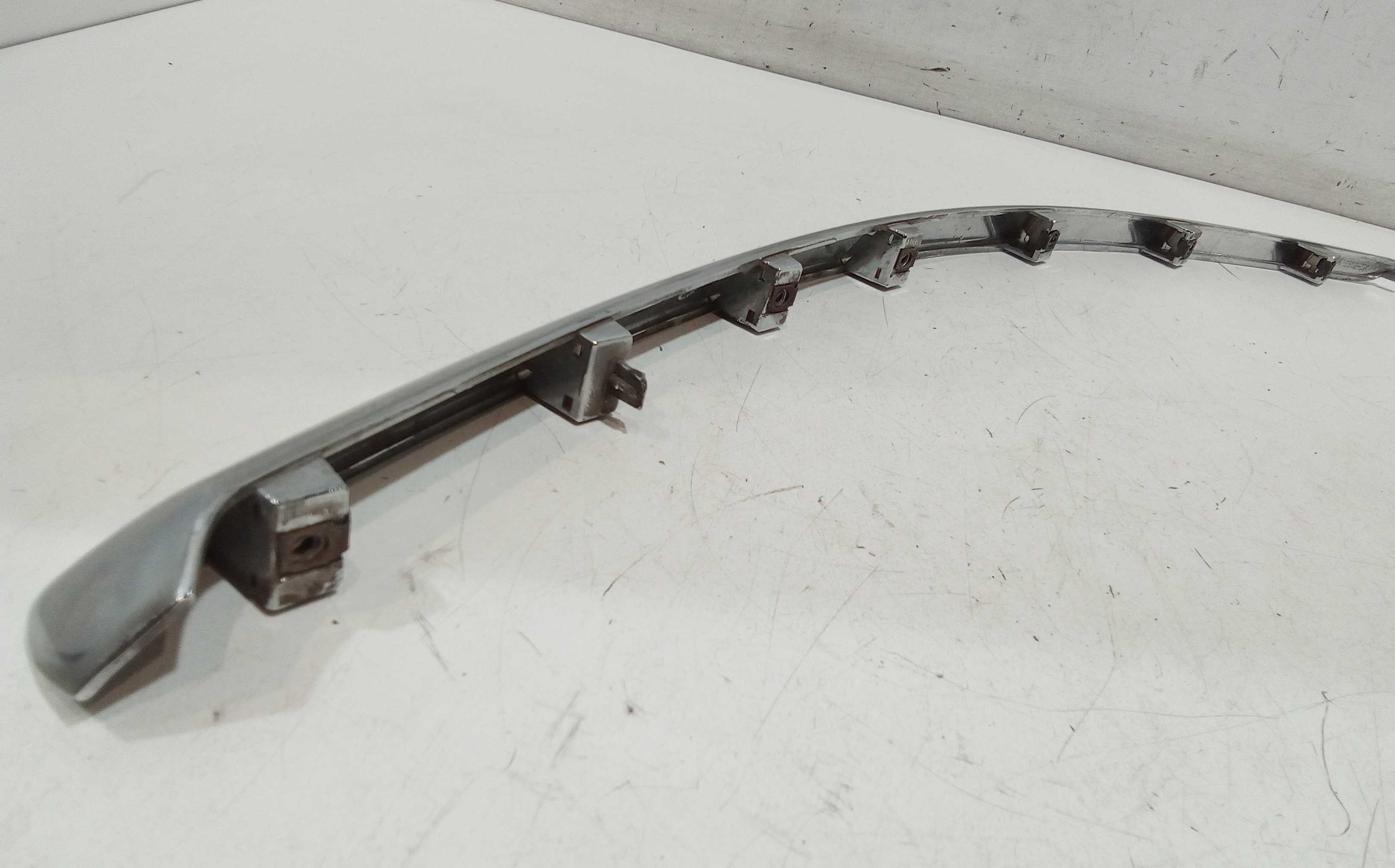 Cornice faro anteriore DX Passeggero per Lancia Musa 1 Serie (2004 - 2007)