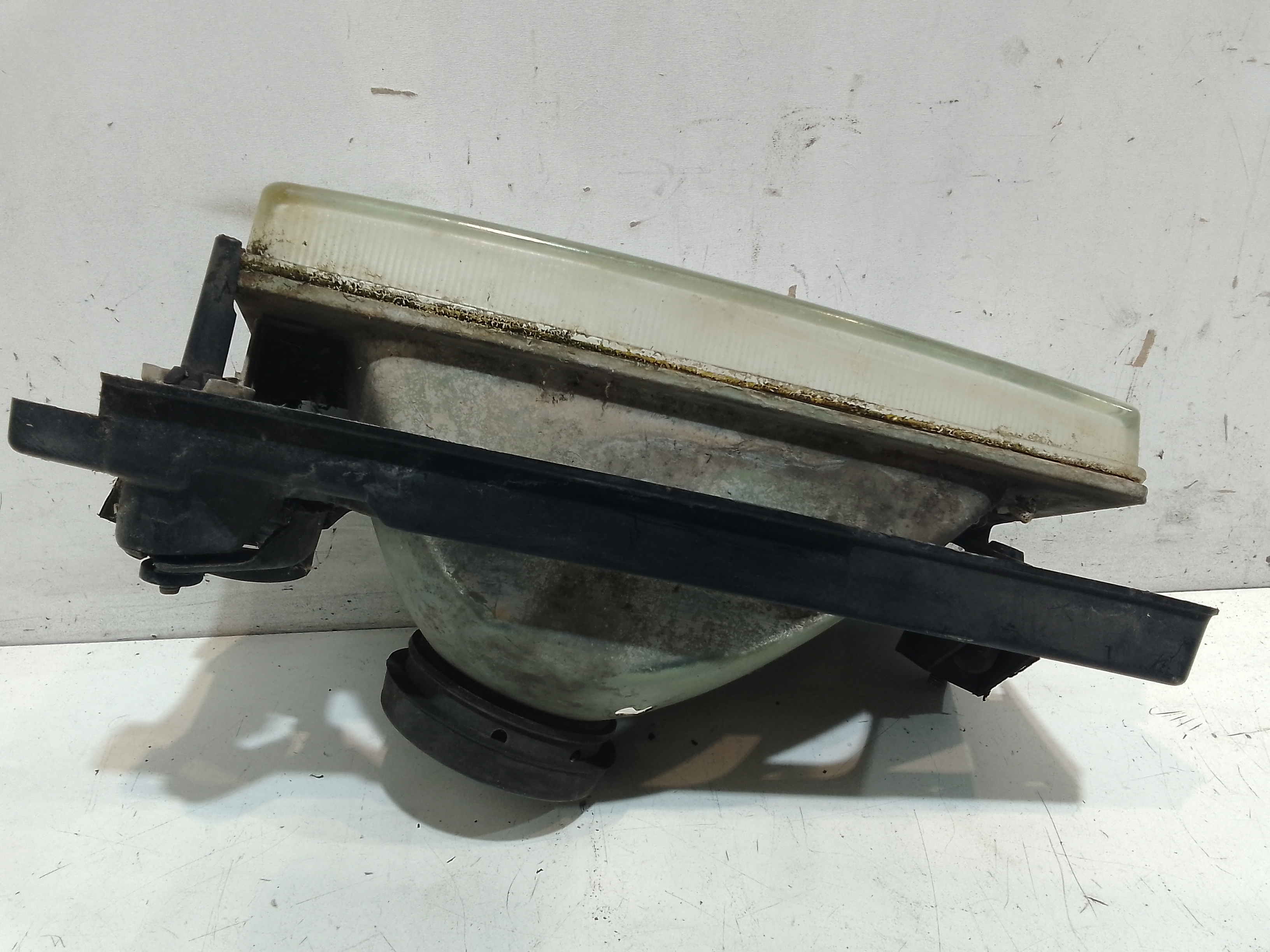 Faro anteriore Destro Passeggero per Volkswagen Polo 2 Serie (1981 - 1994)