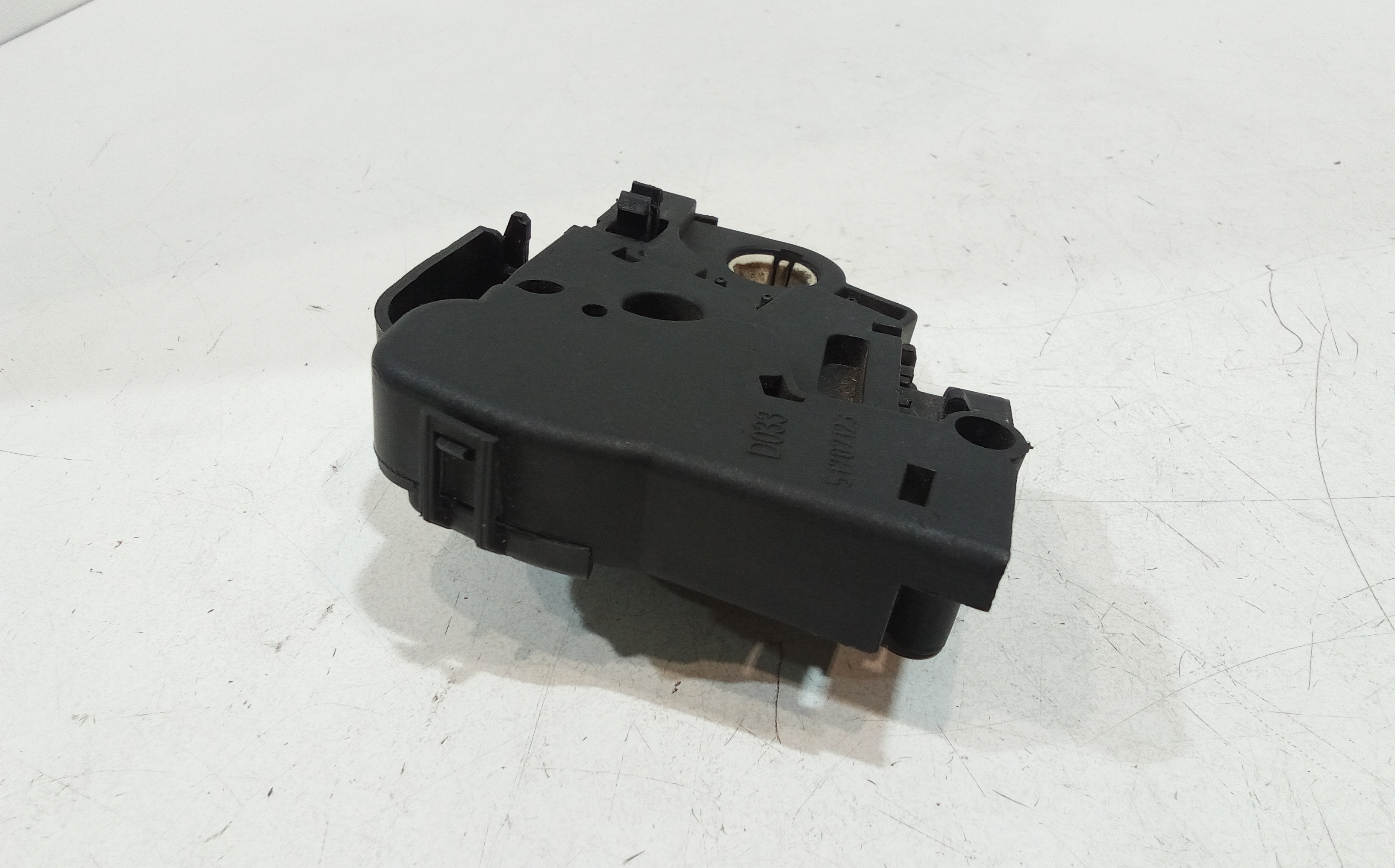 Attuatore serratura anteriore sinistro per Fiat Idea 1 Serie (2003 - 2005)