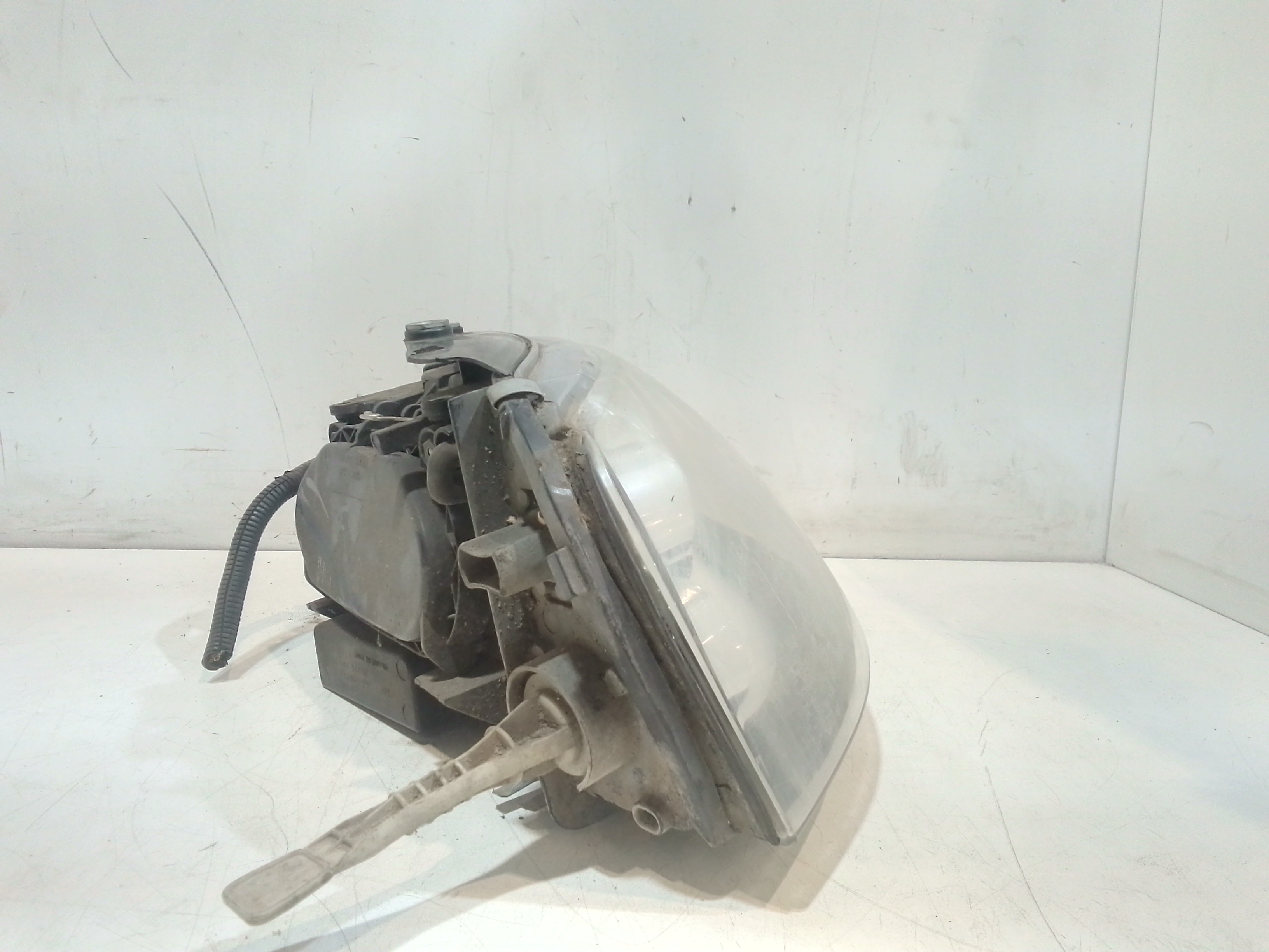 Faro anteriore Destro Passeggero per Seat Alhambra 1 Serie (1996 - 2000)