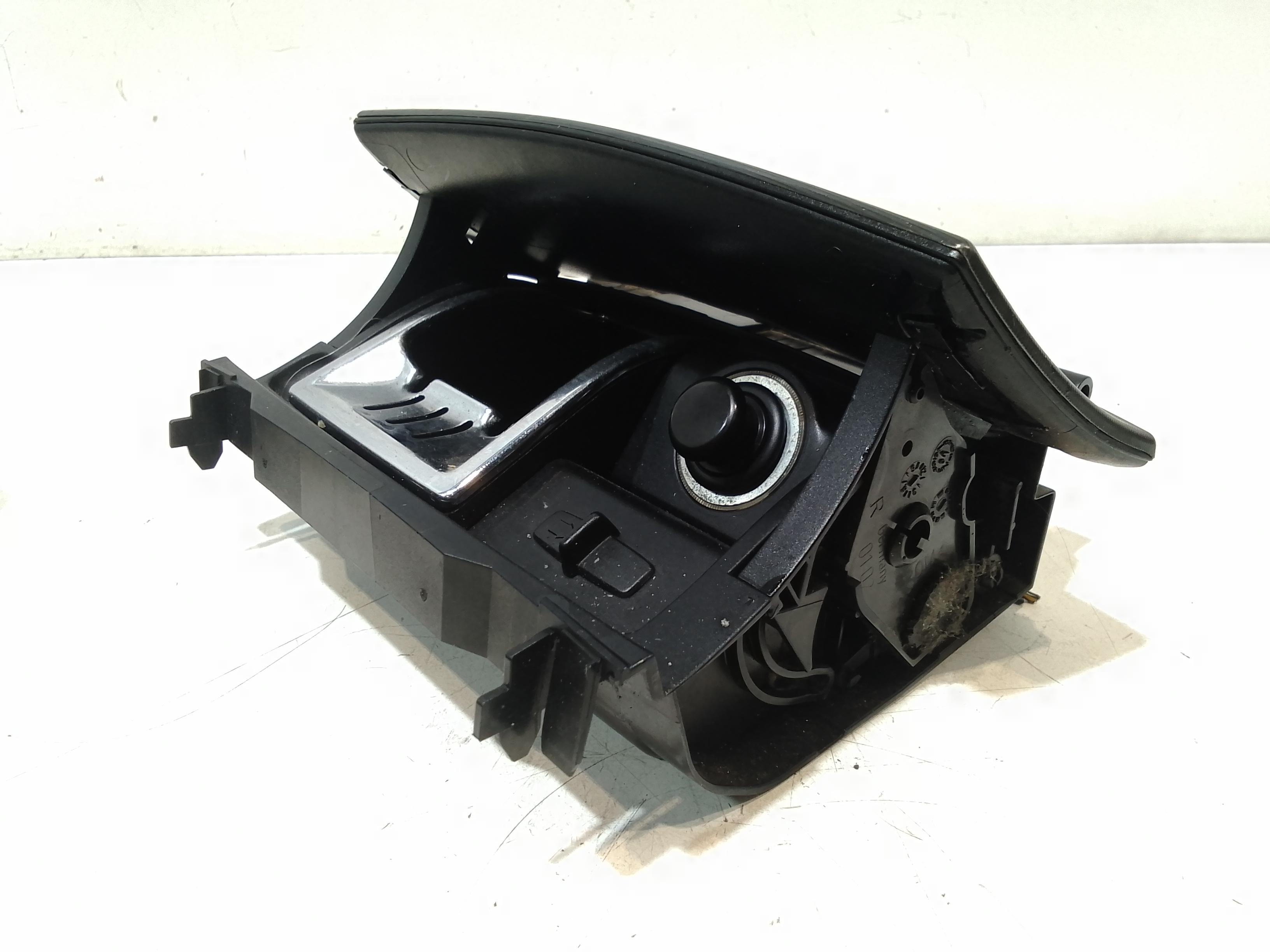 Posacenere per Mercedes Classe C Berlina W203 2 Serie (2004 - 2007)