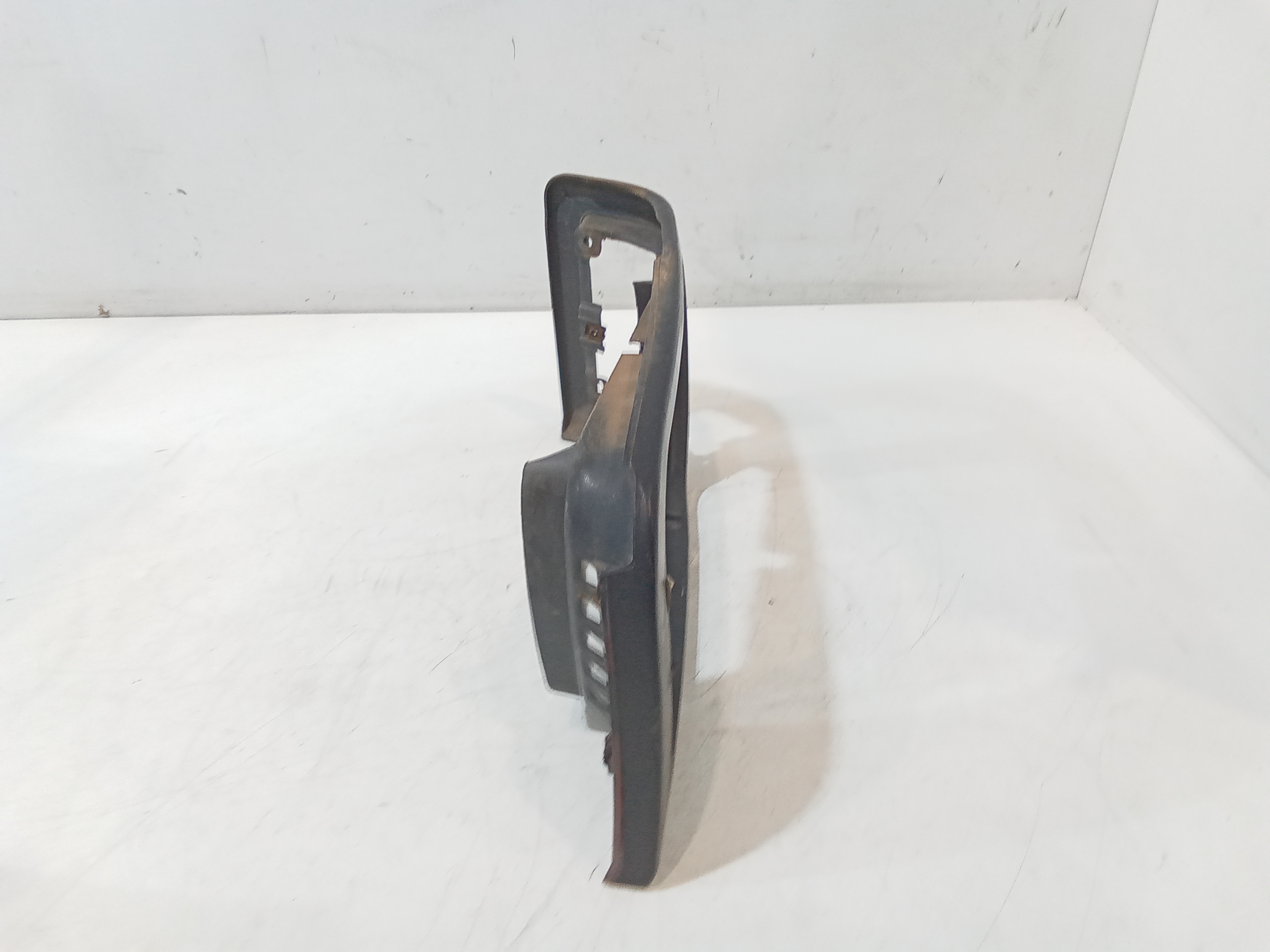 Cornice faro anteriore SX guida per Piaggio Porter Furgonato (1993 - In produzione)