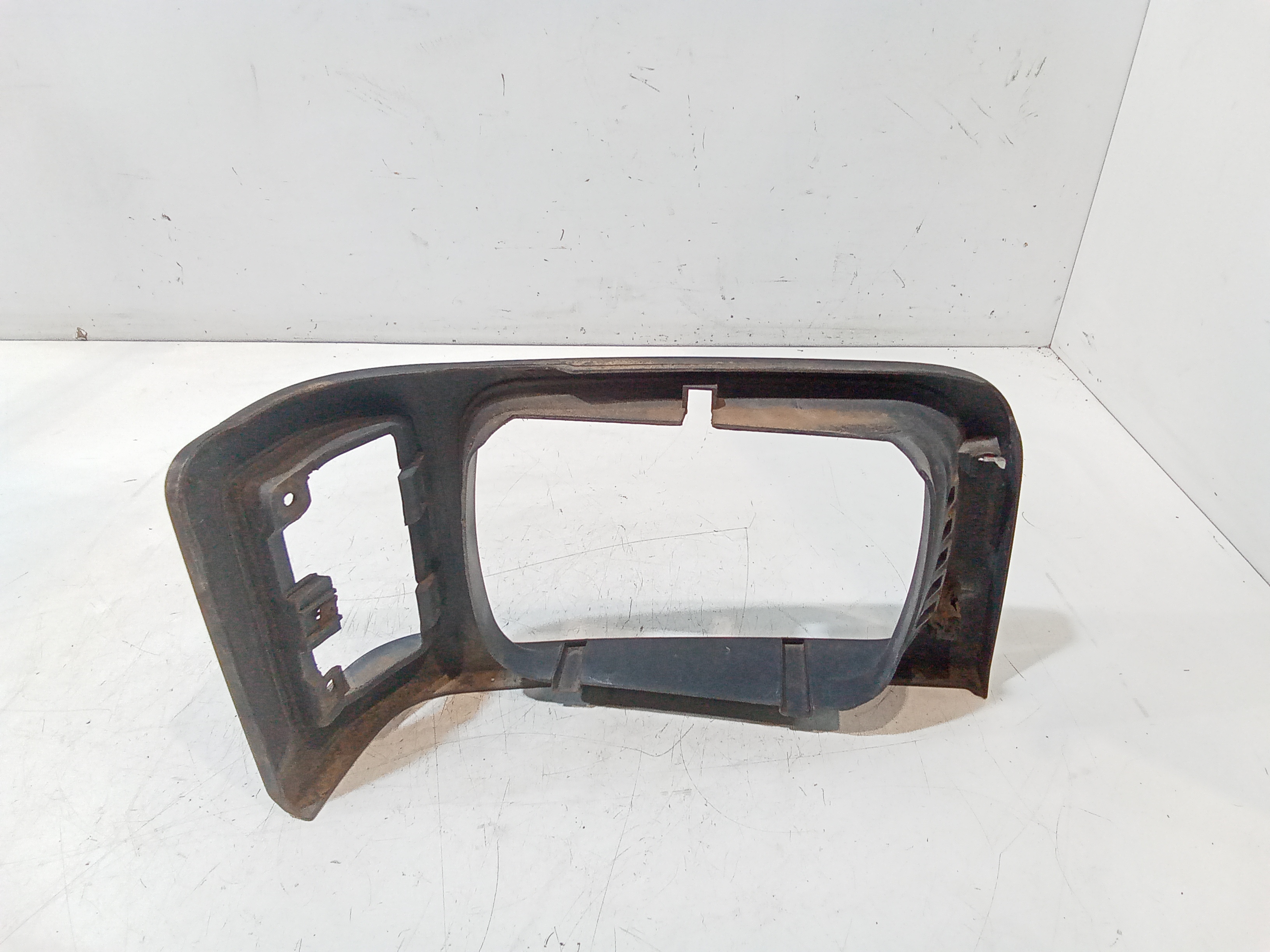 Cornice faro anteriore SX guida per Piaggio Porter Furgonato (1993 - In produzione)