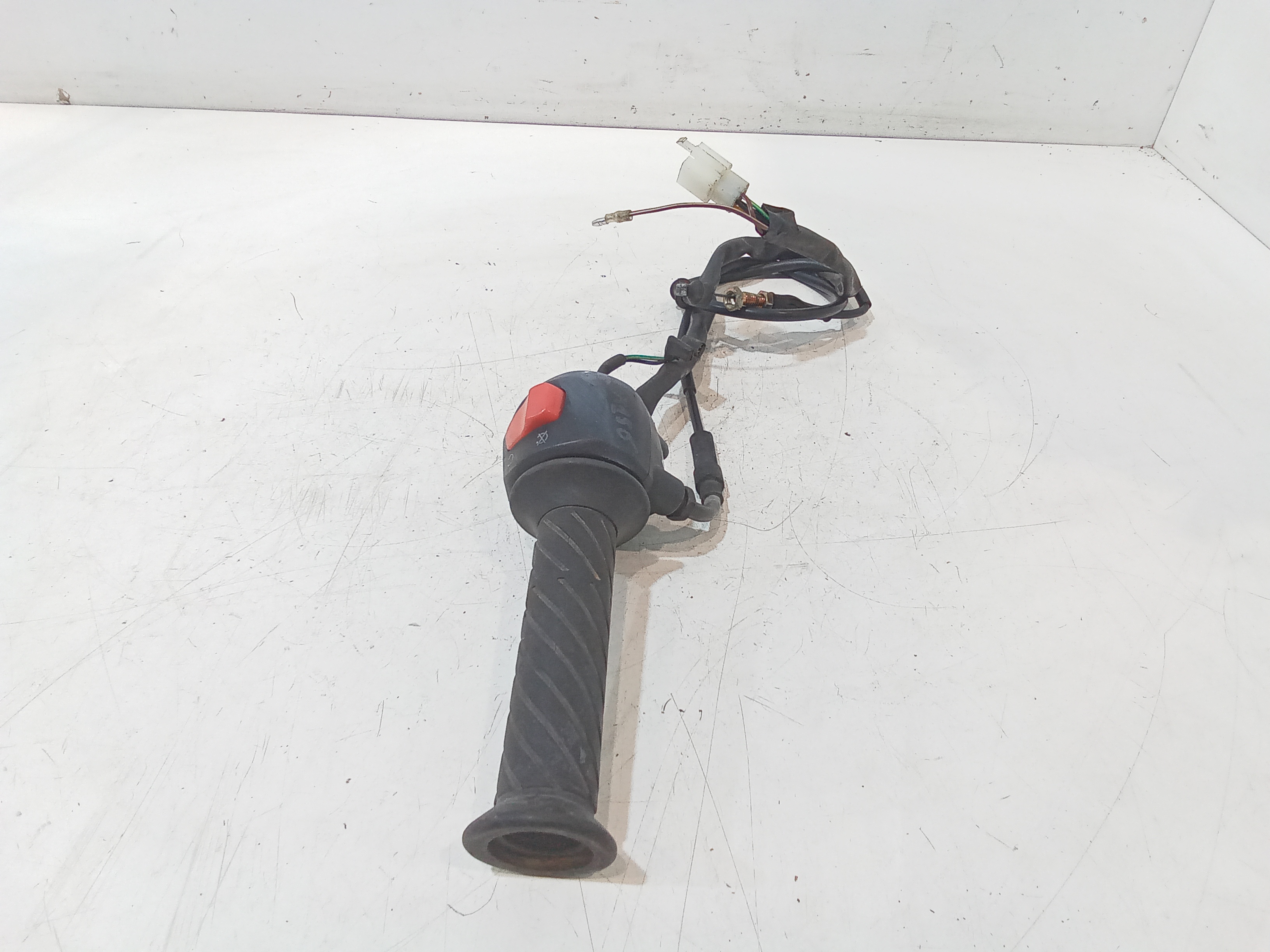 Devioluci destro per Sym NH-T 125cc (2018 - 2019)