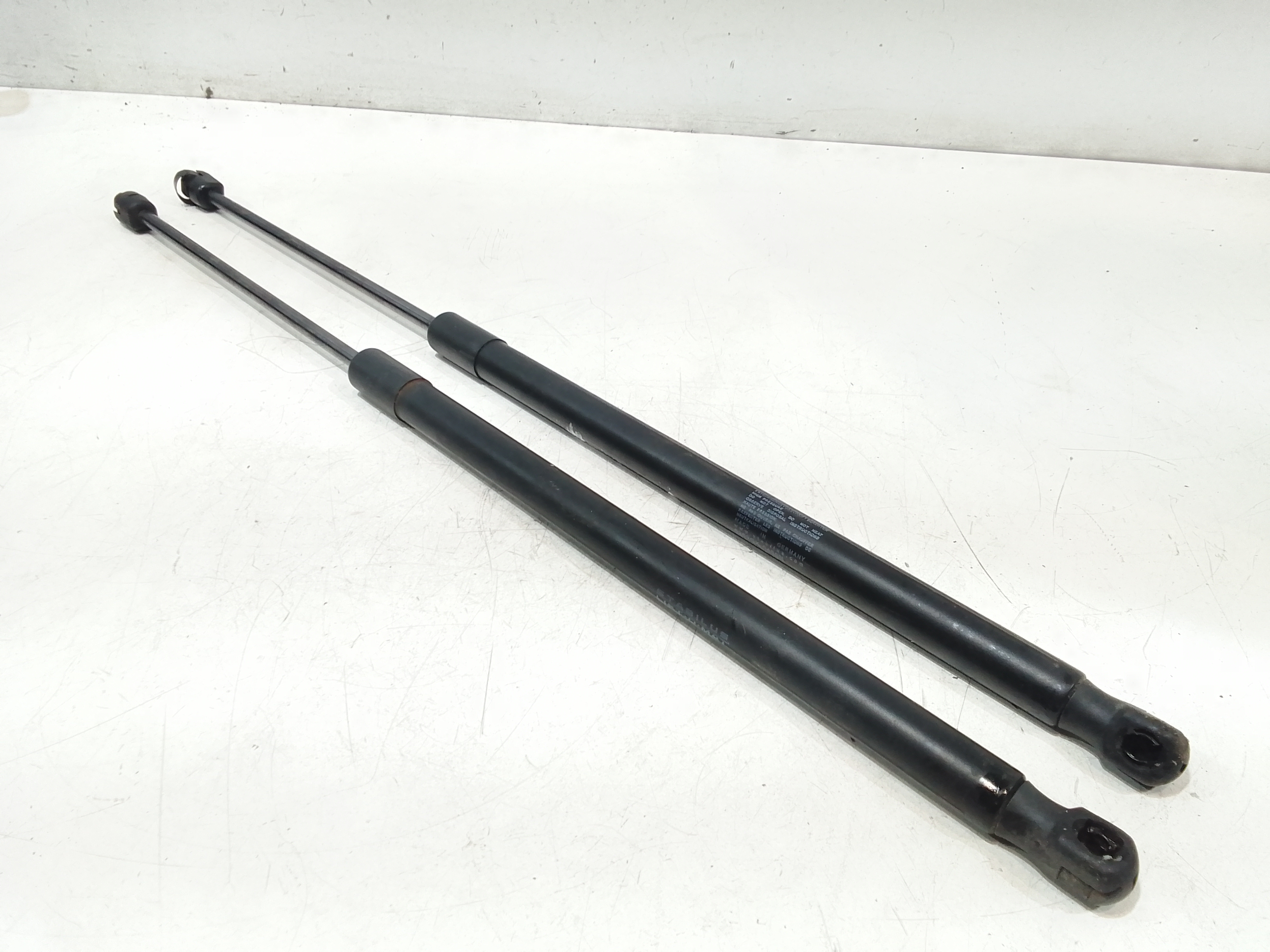 Pistoncini cofano Post. per Mercedes Classe C Sport Coup W203 (00>08) (2000 - 2008)