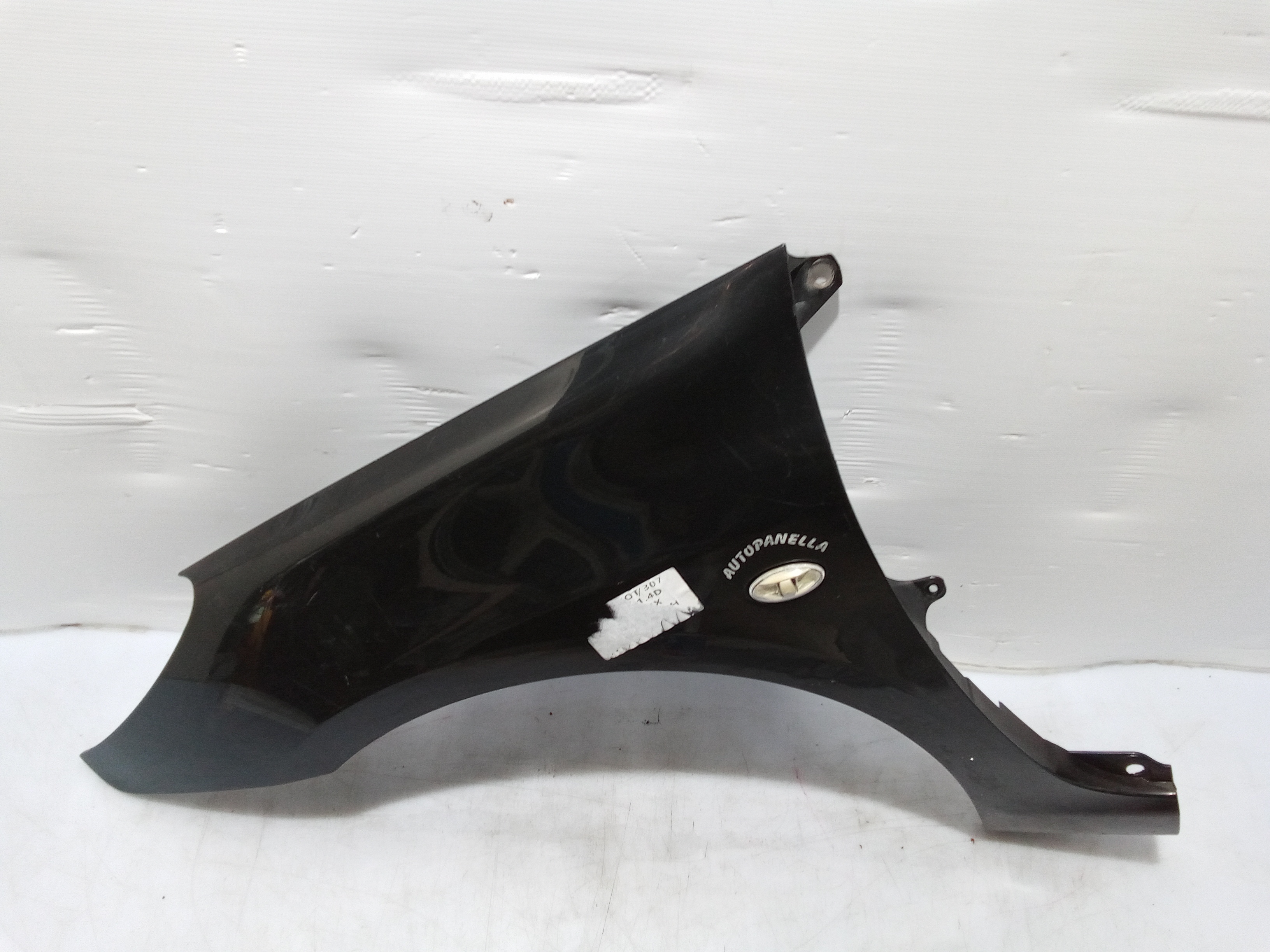 Parafango Anteriore Sinistro per Peugeot 307 Berlina 2 Serie (2005 - In produzione)