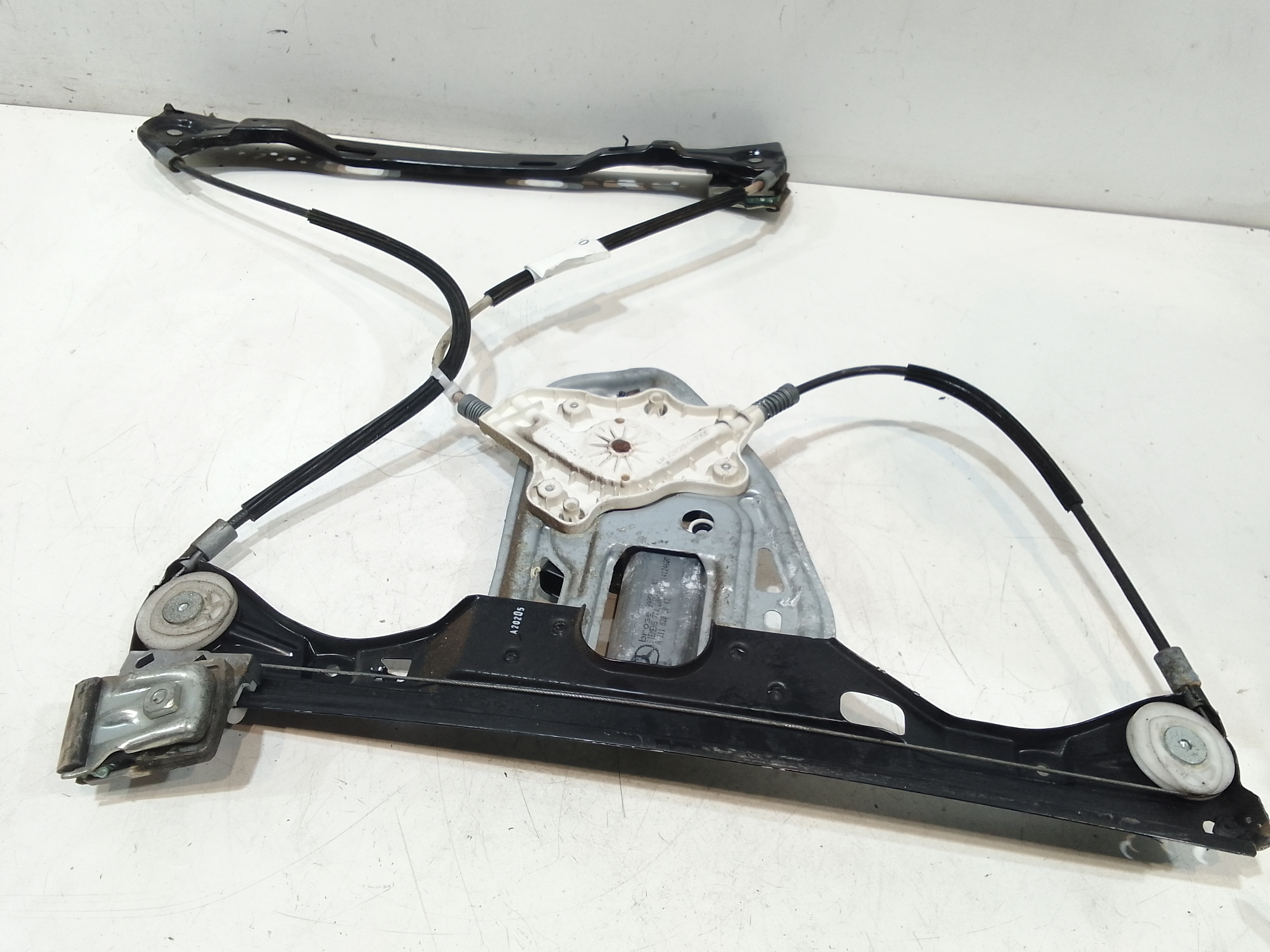 Cremagliera anteriore sinistra Guida per Mercedes Classe C Berlina W203 2 Serie (2004 - 2007)