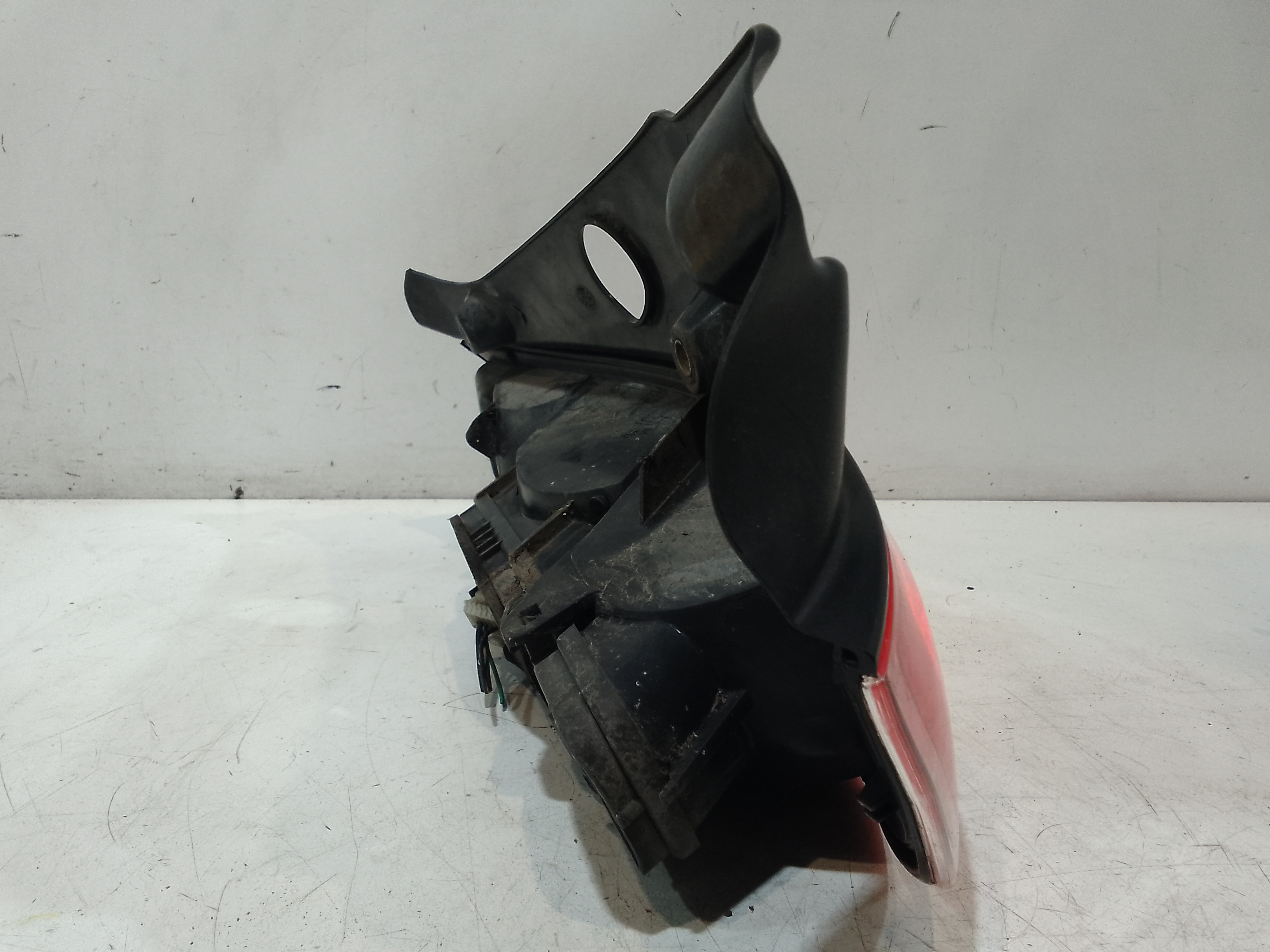 Stop fanale Posteriore sinistro lato Guida per Lancia Ypsilon 1 Serie (2003 - 2006)