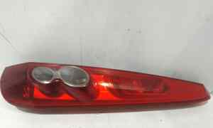 Stop fanale posteriore Destro Passeggero per Ford Fiesta 5 Serie (2005 - 2008)
