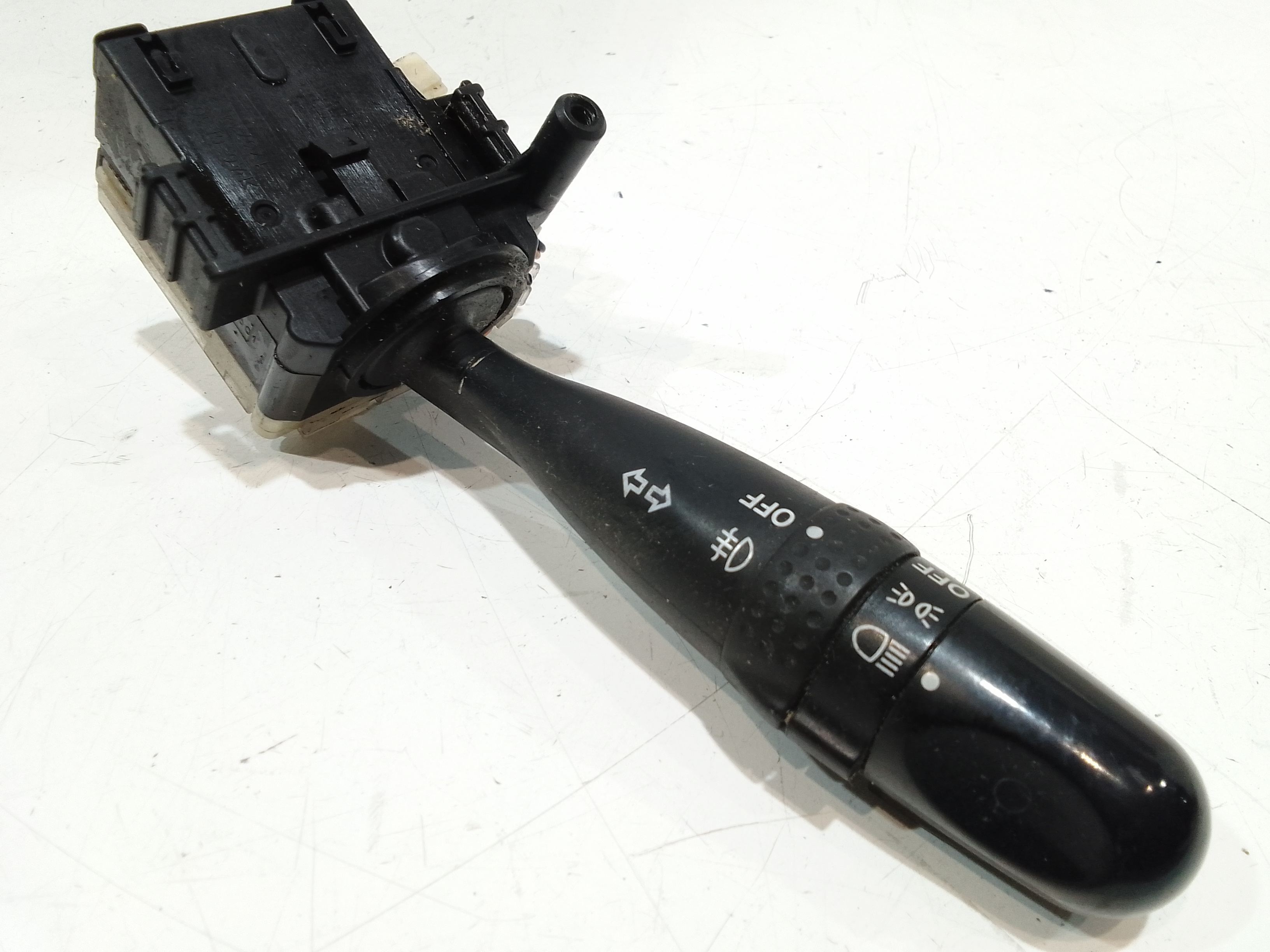 Devioluci sinistro per Fiat Sedici 2 Serie (2009 - In produzione)