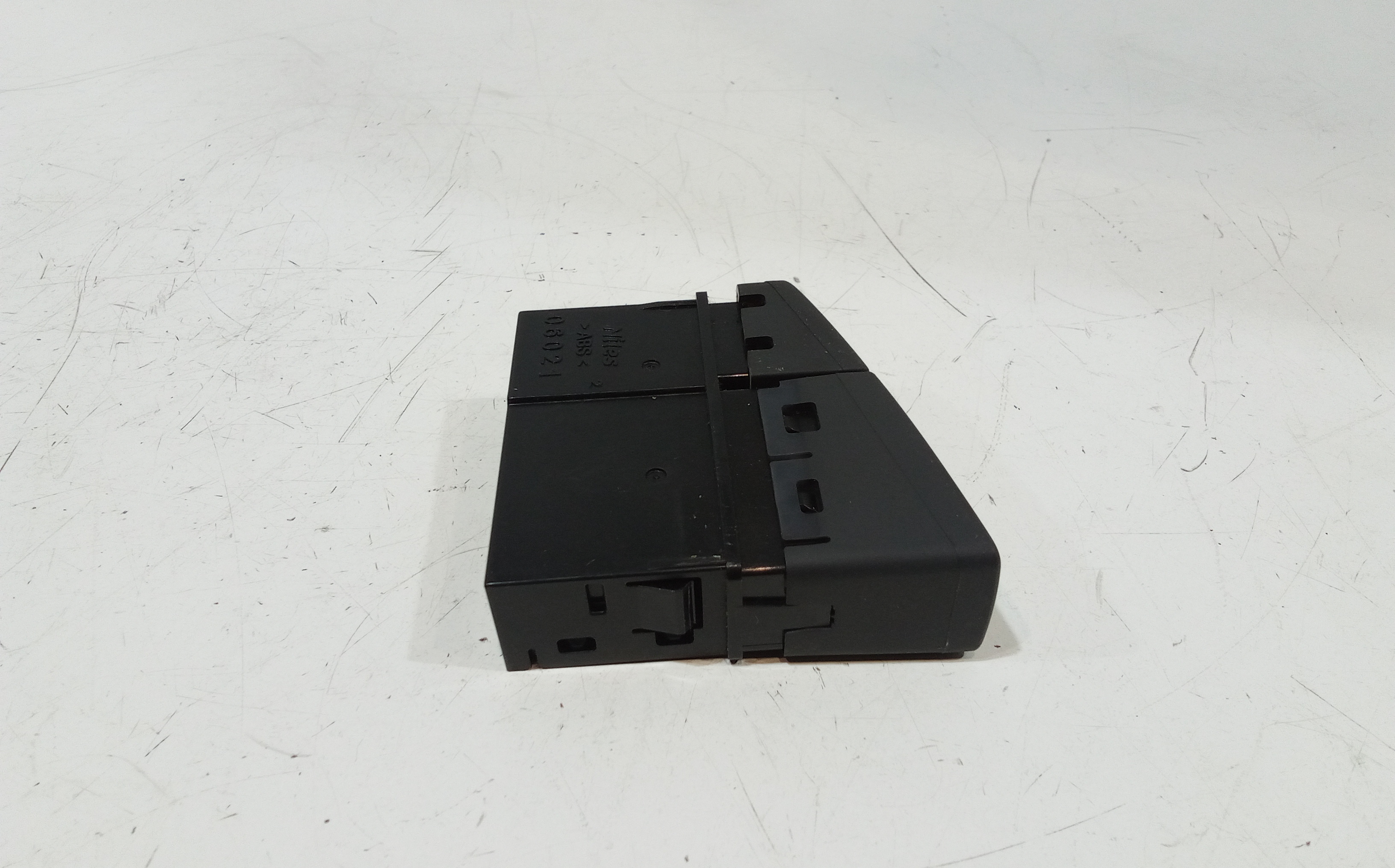 Pulsante luci di emergenza per Fiat Sedici 2 Serie (2009 - In produzione)