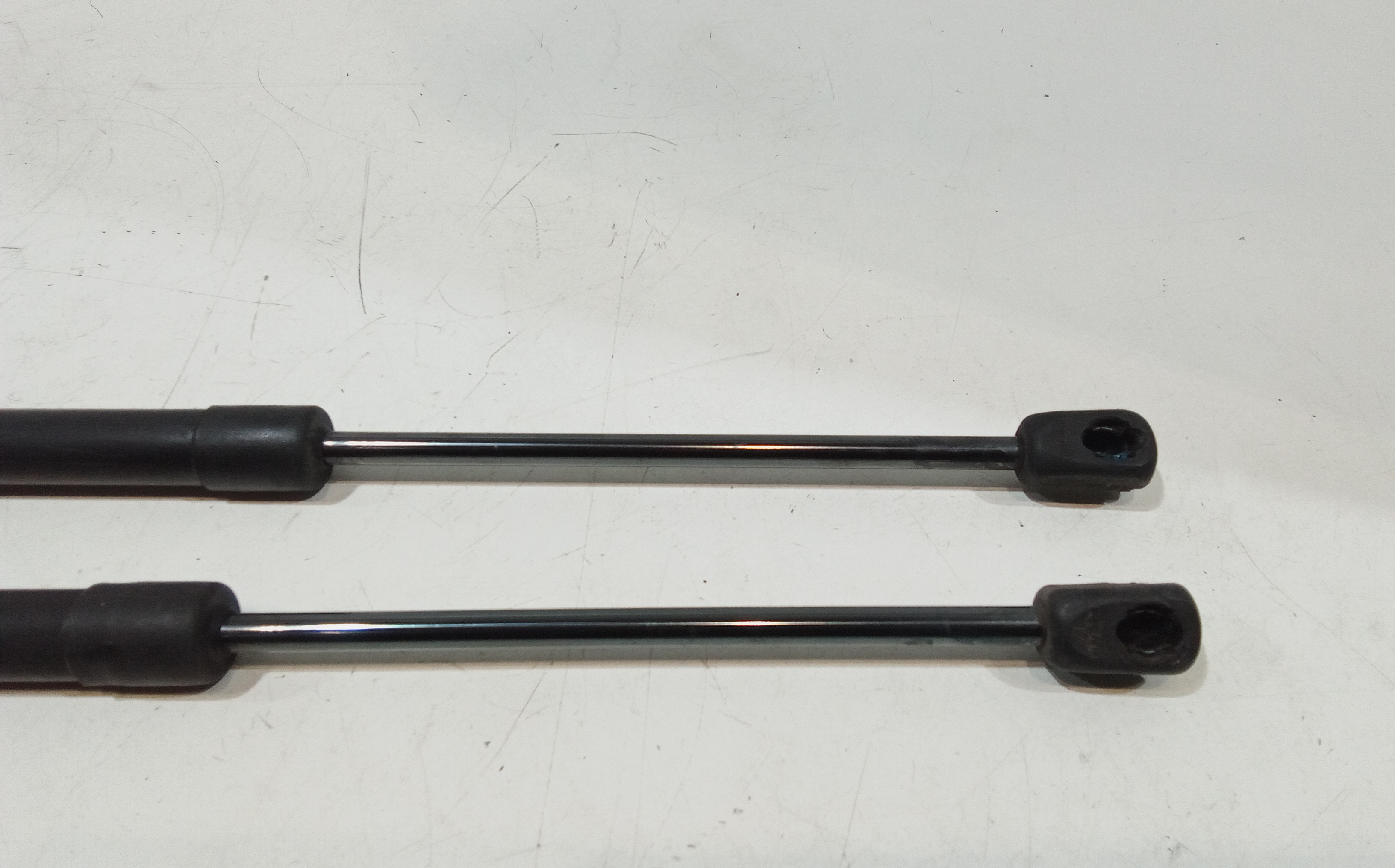 Pistoncini cofano Post. per Fiat Sedici 2 Serie (2009 - In produzione)