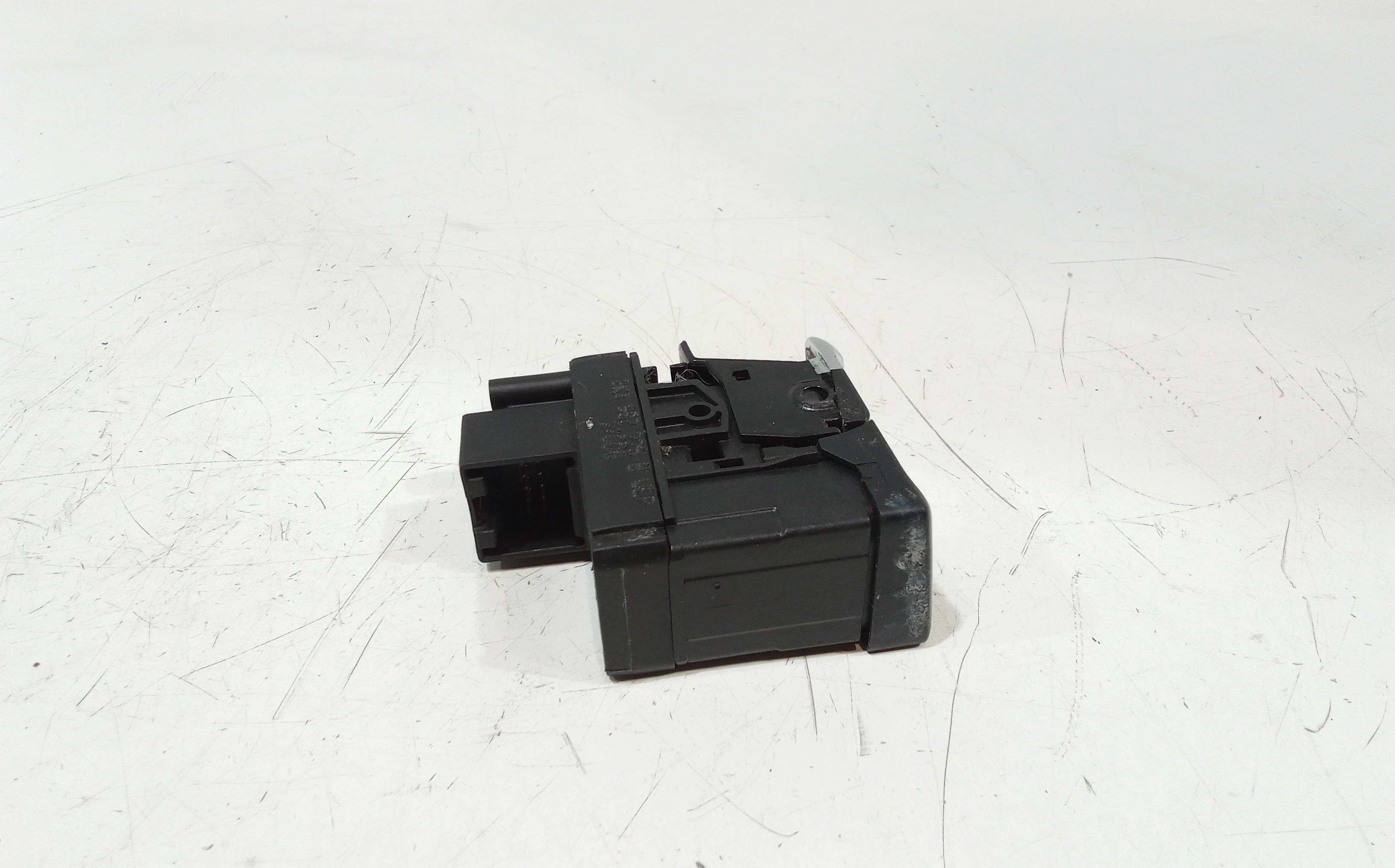 Pulsante freno di stazionamento per Audi A4 Avant (8k5) (08>15) (2008 - 2015)