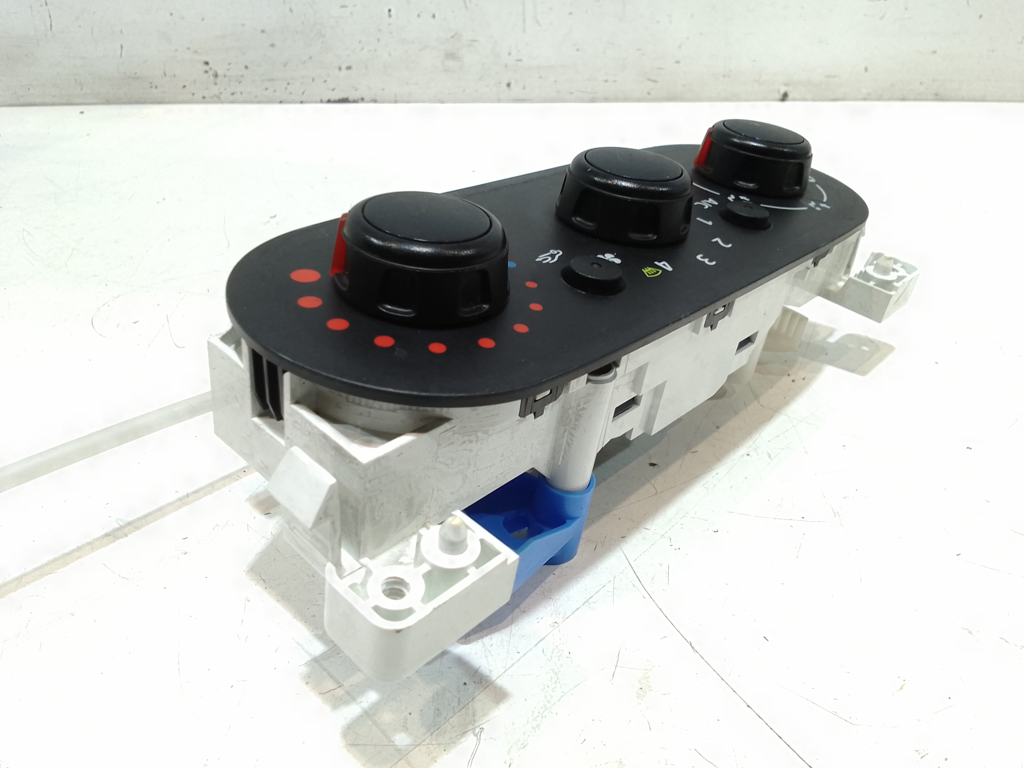 Comandi Clima per Opel Vivaro Serie (14>) (2014 - In produzione)