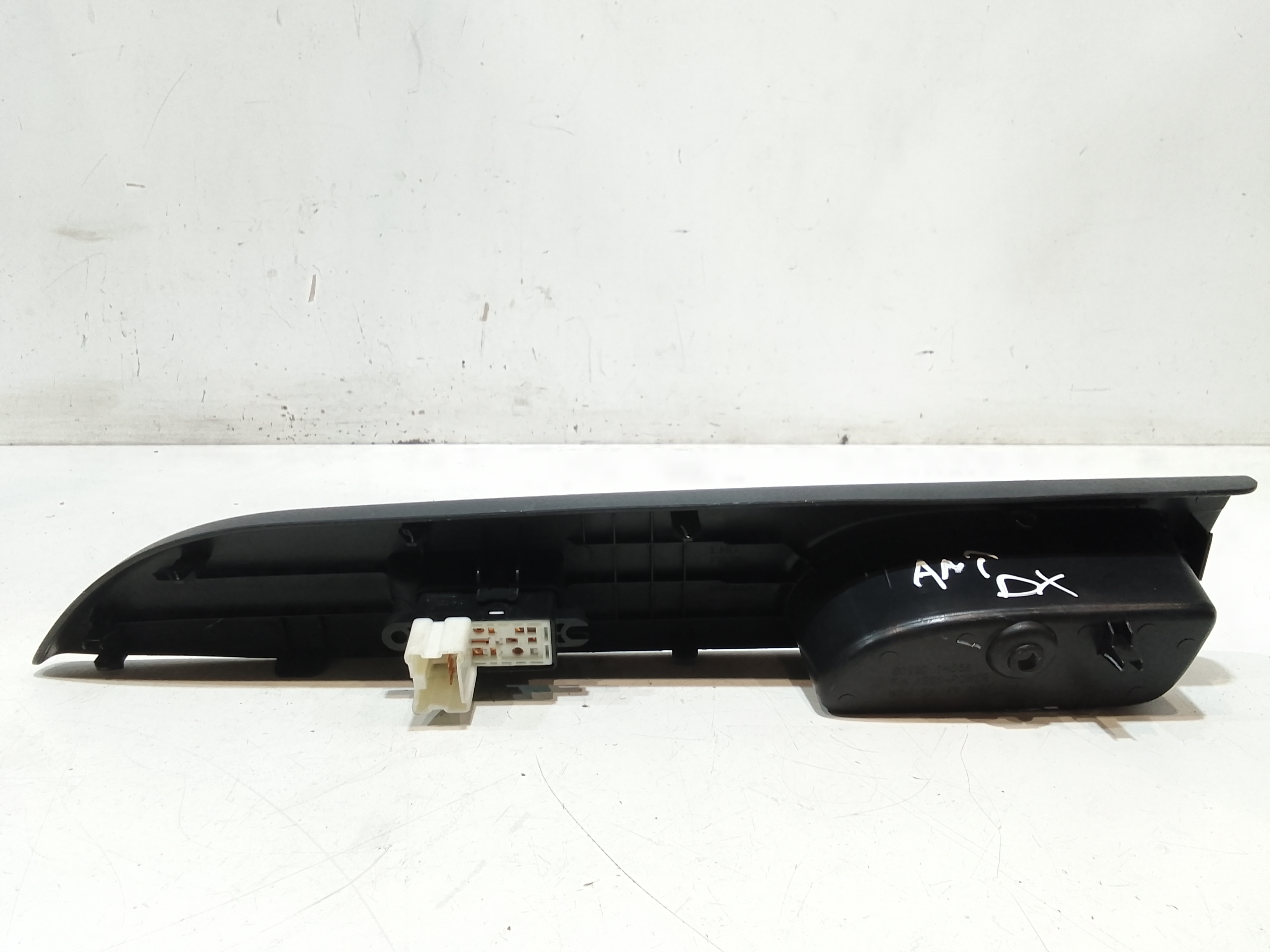 Pulsantiera Anteriore Destra Passeggero per Nissan Micra 7 Serie (2010 - 2016)