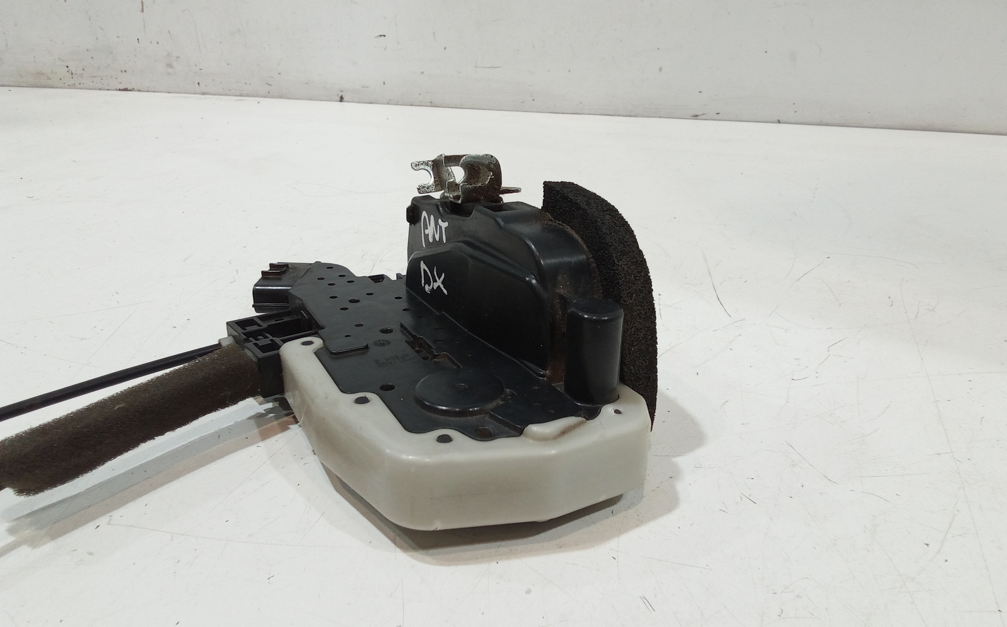 Serratura Anteriore Destra per Nissan Micra 7 Serie (2010 - 2016)