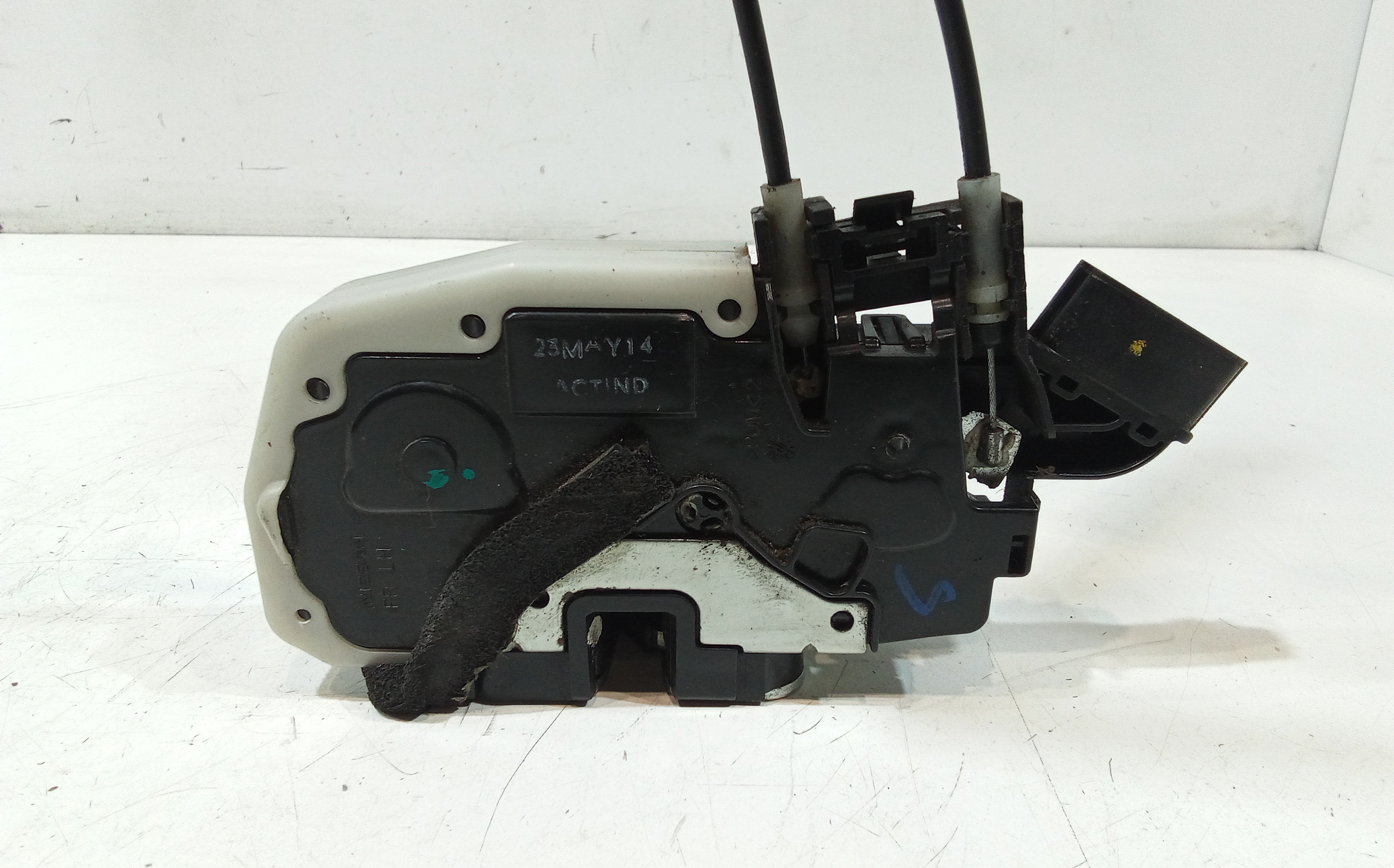 Serratura Anteriore Sinistra per Nissan Micra 7 Serie (2010 - 2016)