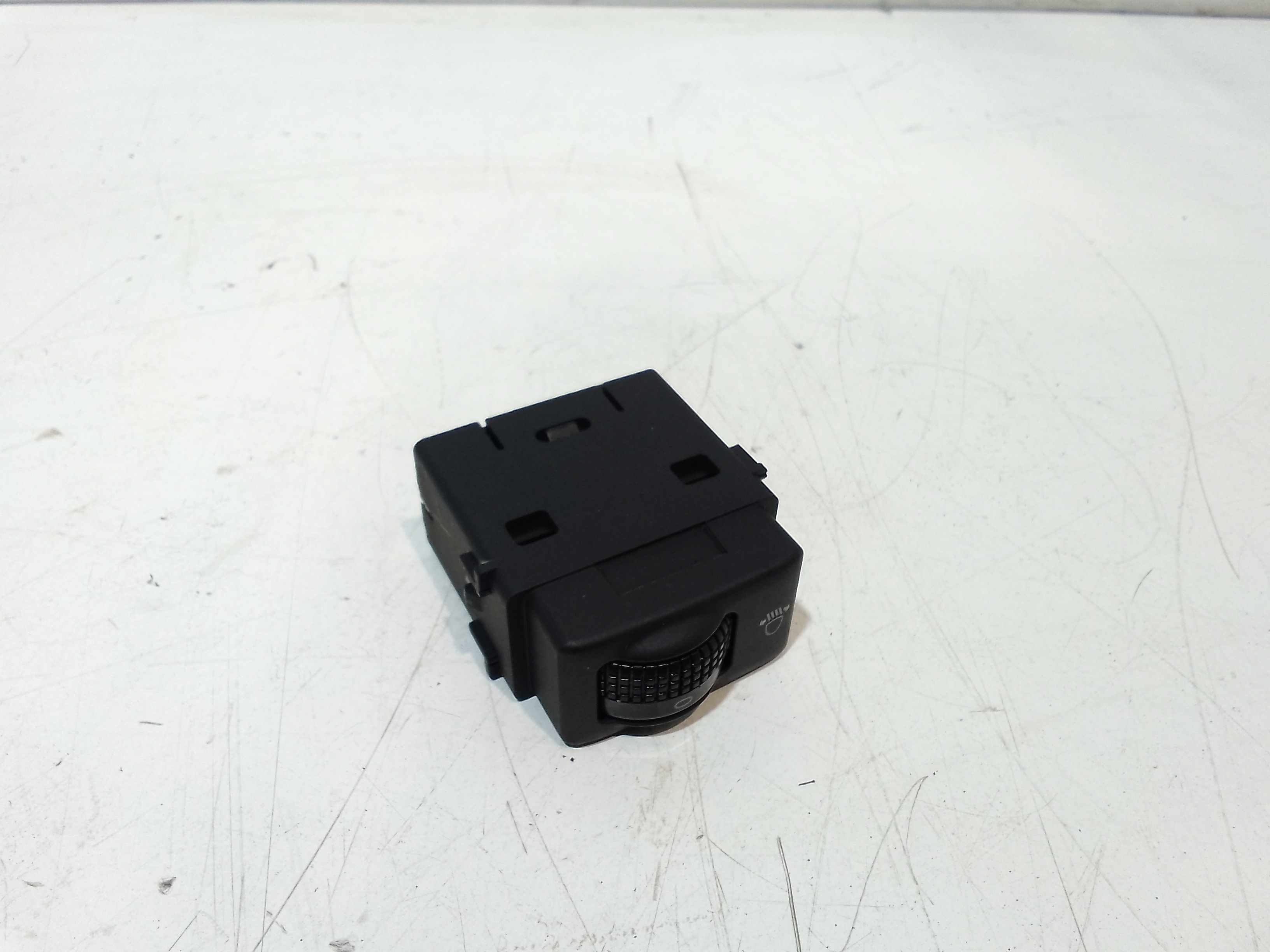 Regolatore Fari per Nissan Micra 7 Serie (2010 - 2016)