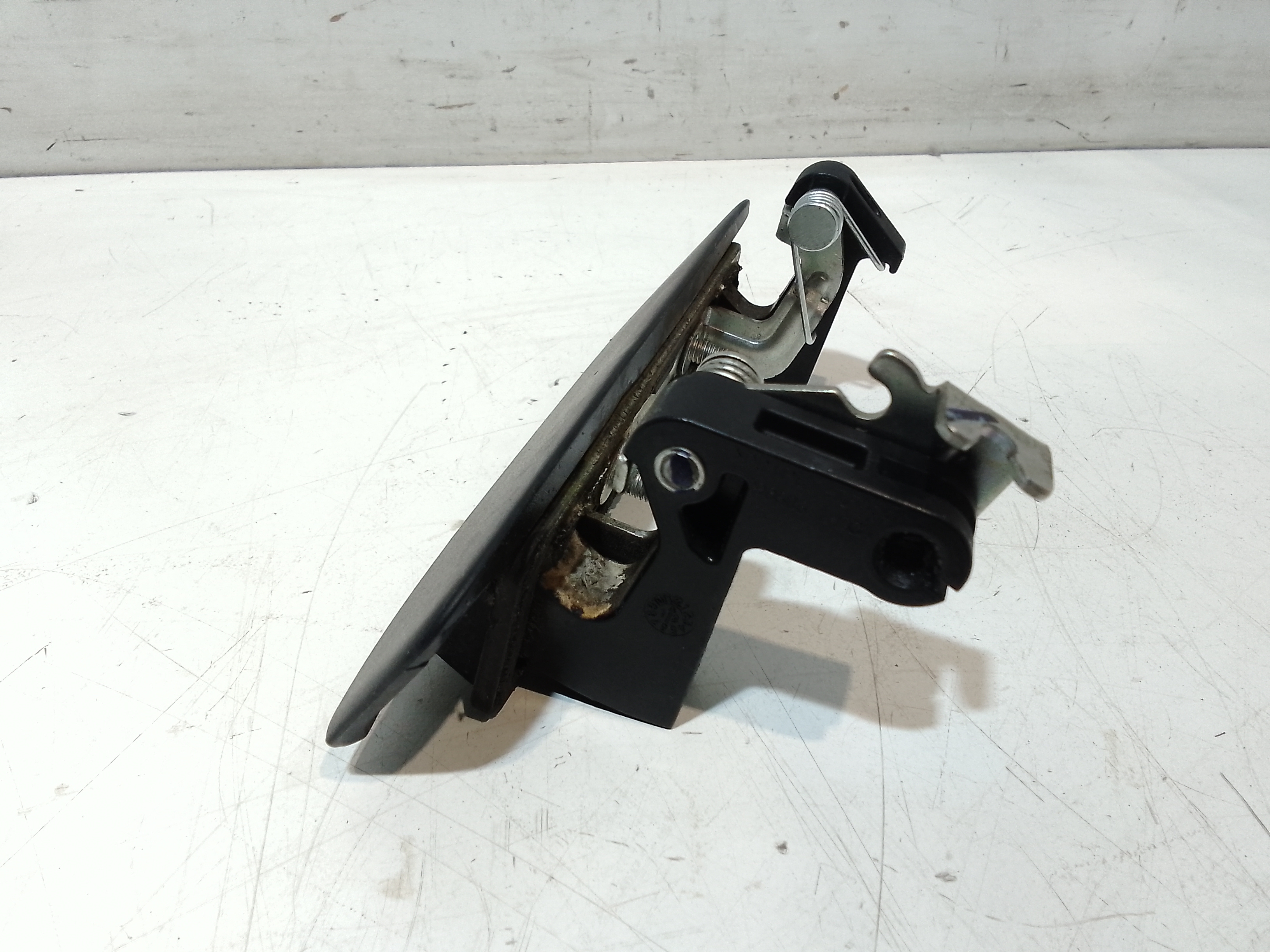 Maniglia portellone posteriore per Nissan Micra 7 Serie (2010 - 2016)