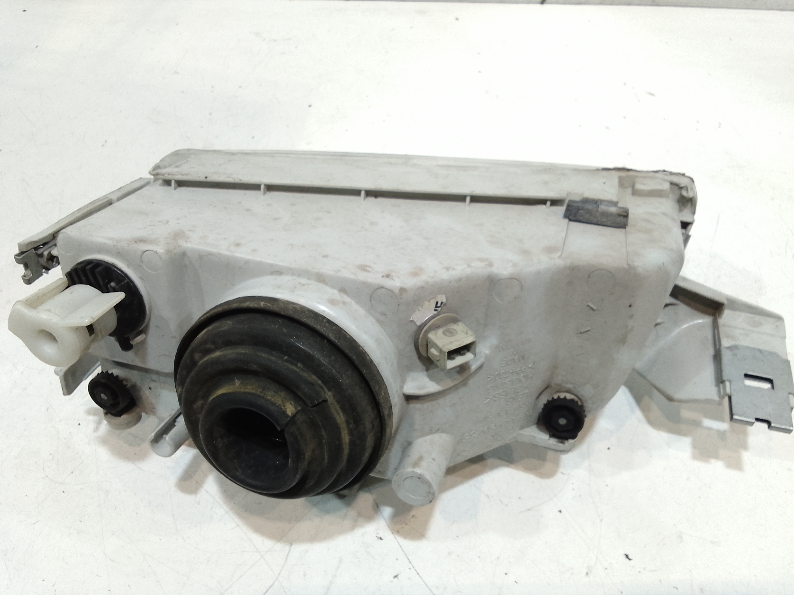 Faro anteriore Destro Passeggero per Fiat Punto Berlina 3p (1993 - 1999)